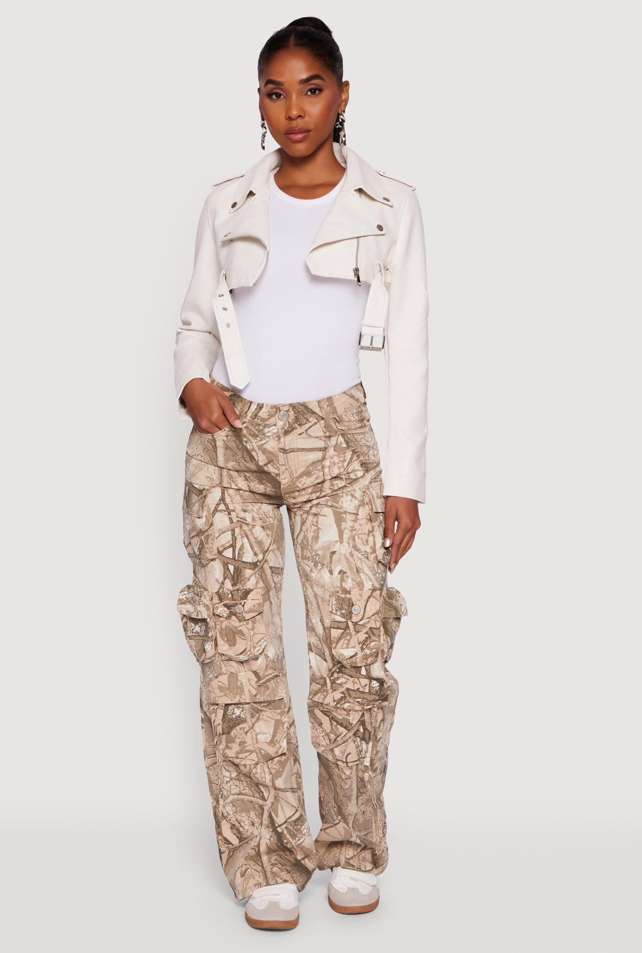 3414064721110010_001