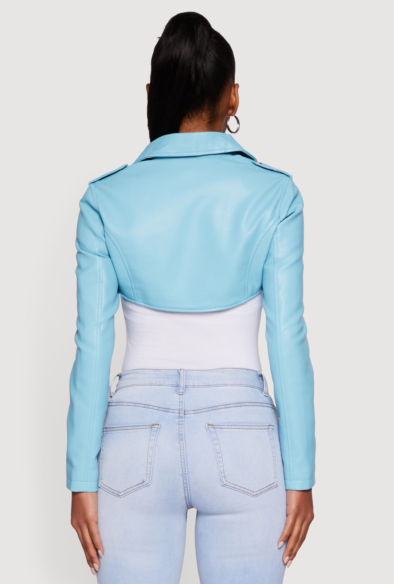 3414064721110340_006