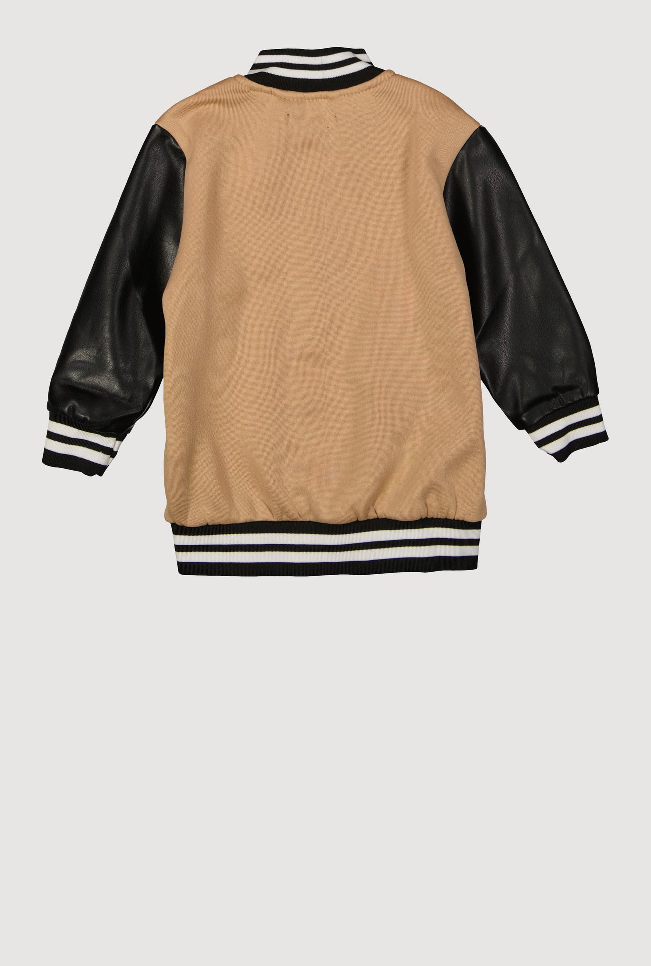 3520038340102025_002