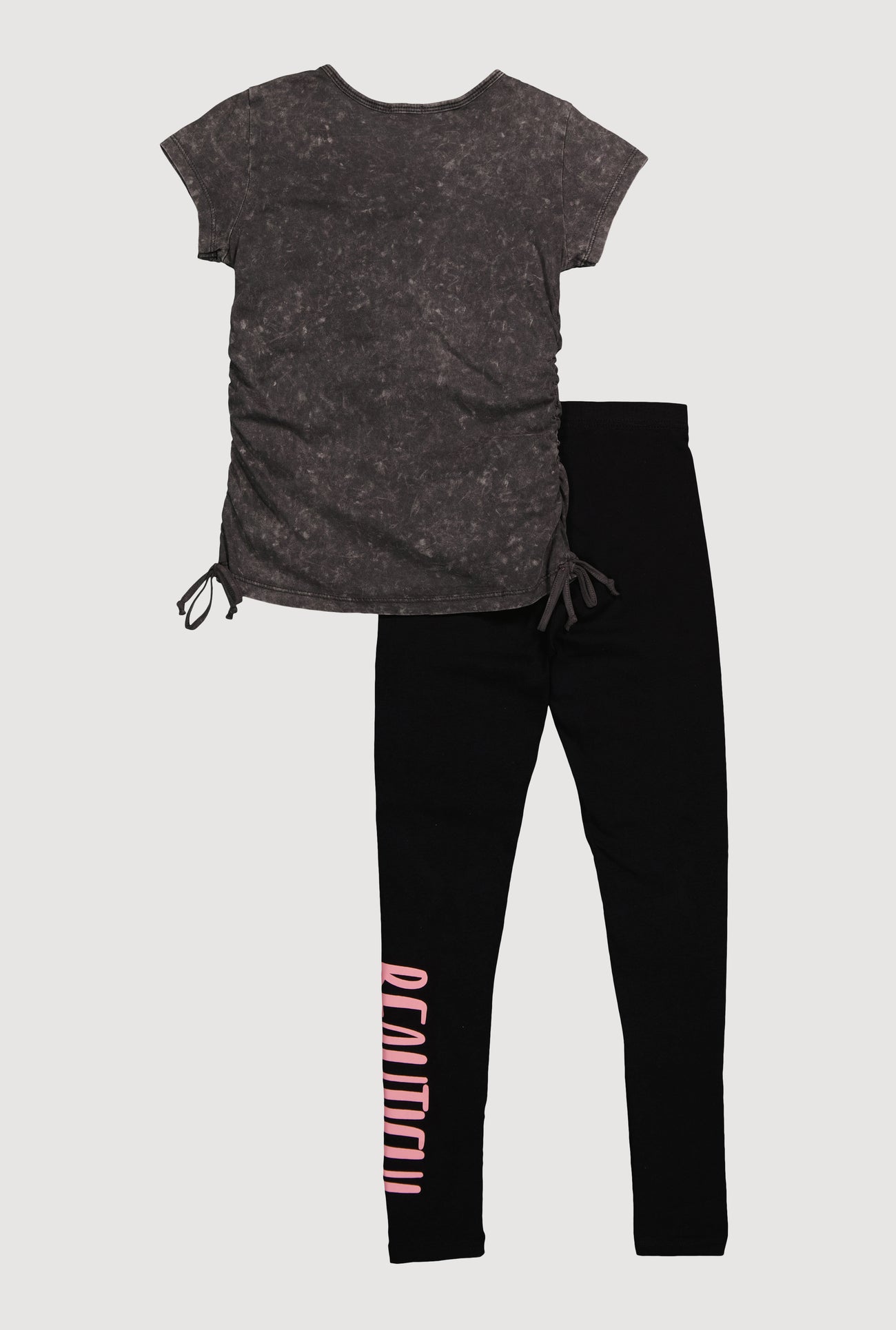 3608066590357005_003