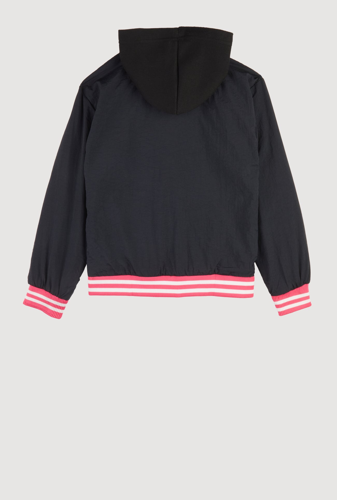 3637038340279001_003