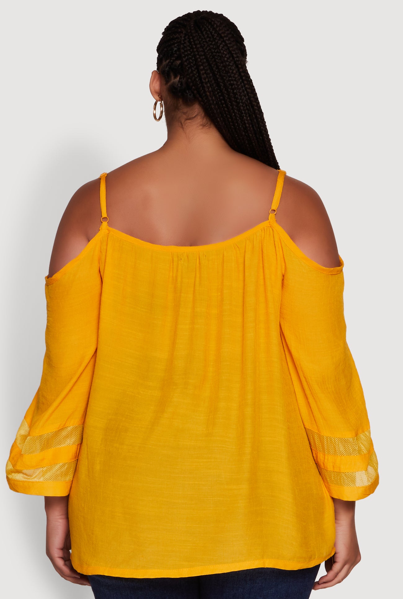 3803038342541071_006