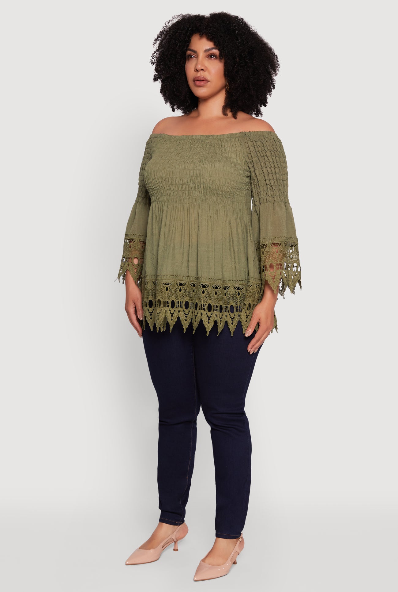 3803038346511071_005