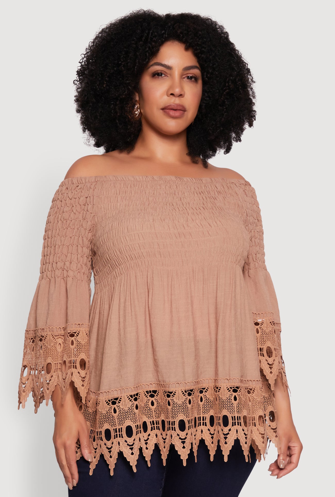 3803038346511405_002