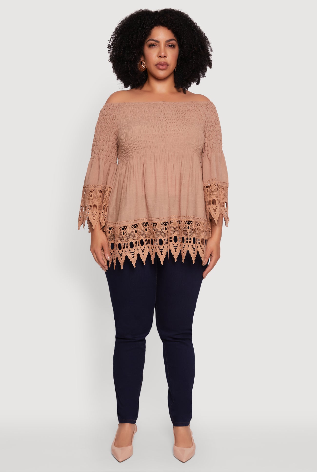 3803038346511405_003