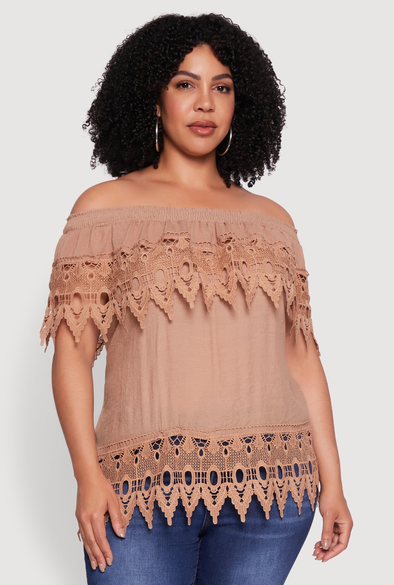 3803038346512405_002