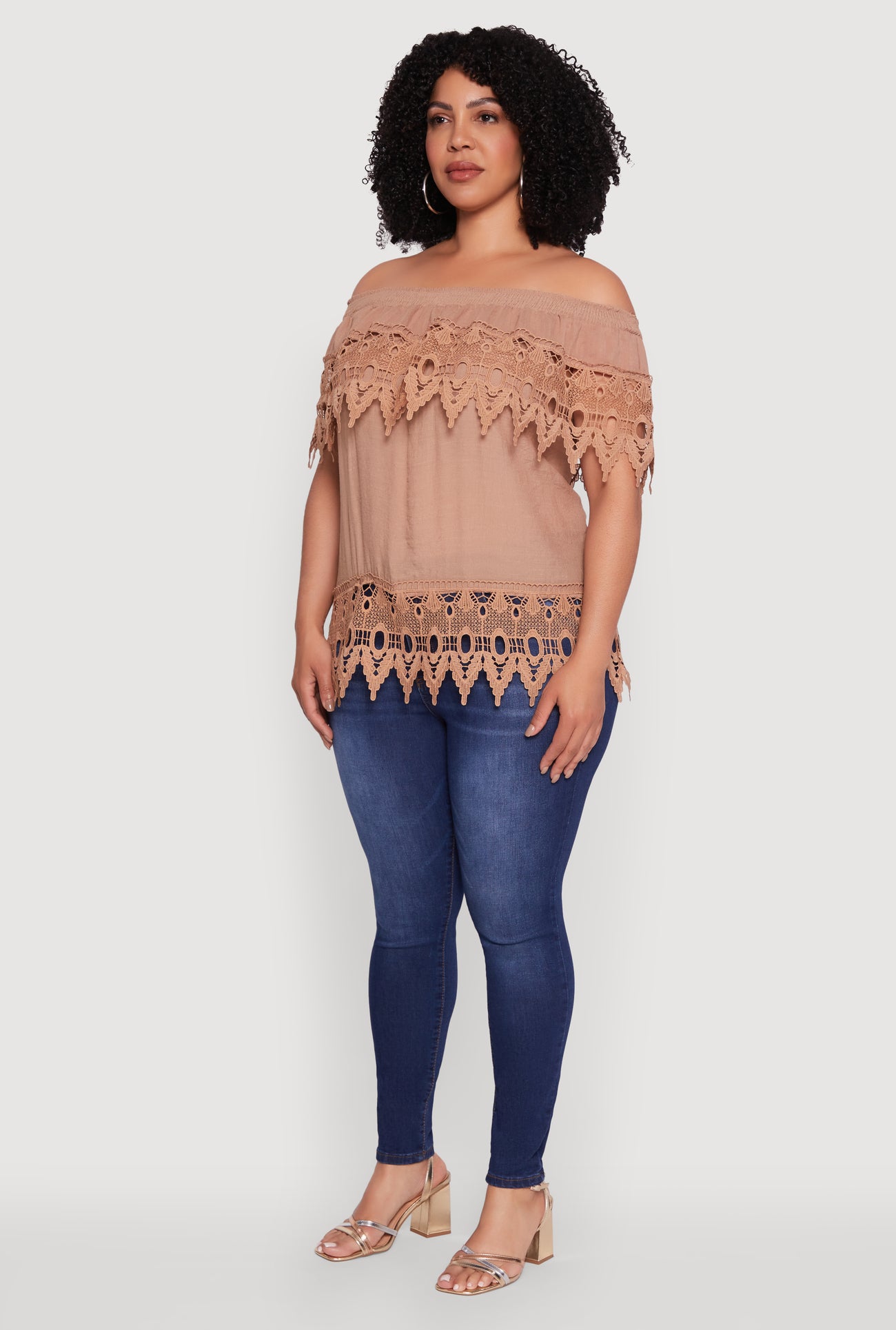 3803038346512405_005