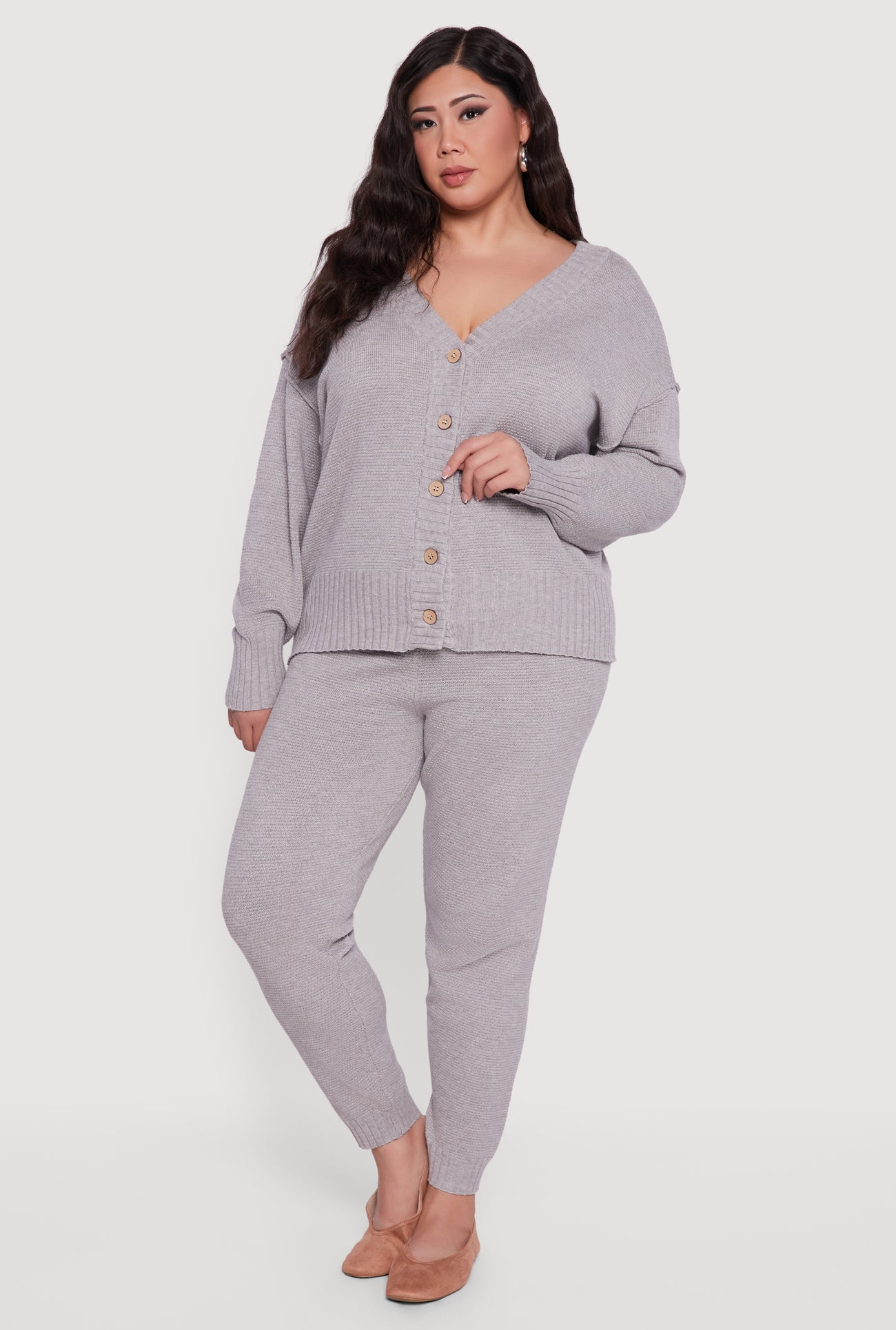 3850038345504004_002