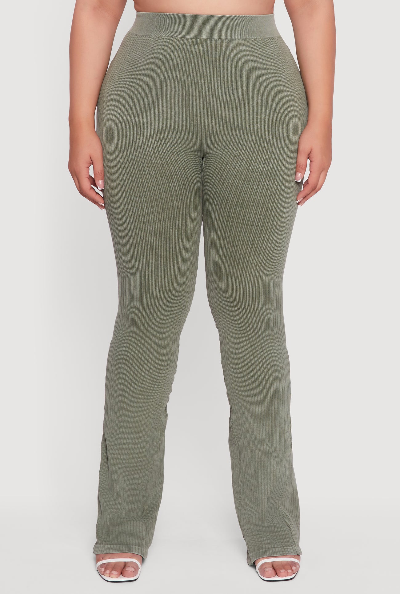 3850060584624032_003