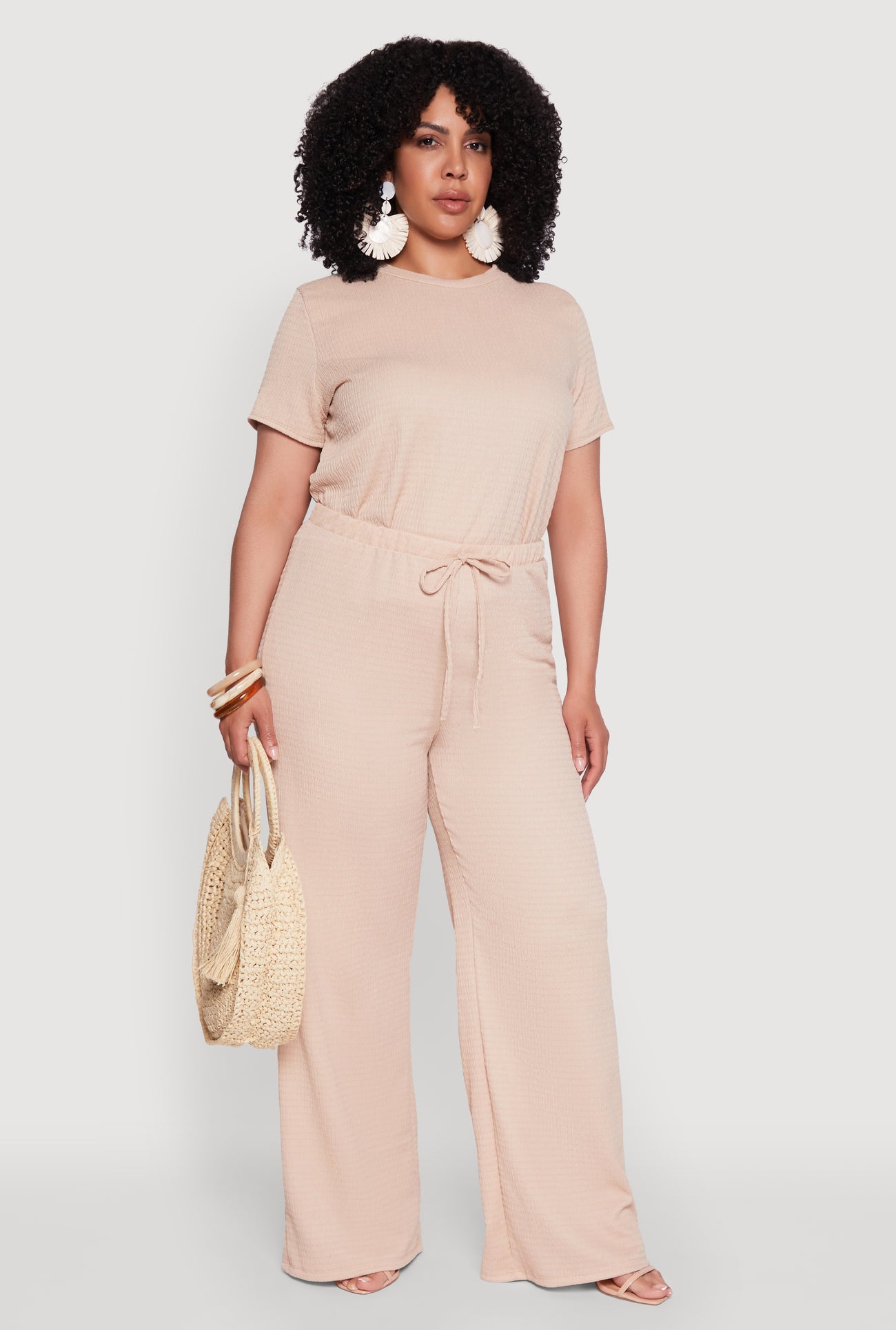 3850062123530025_002