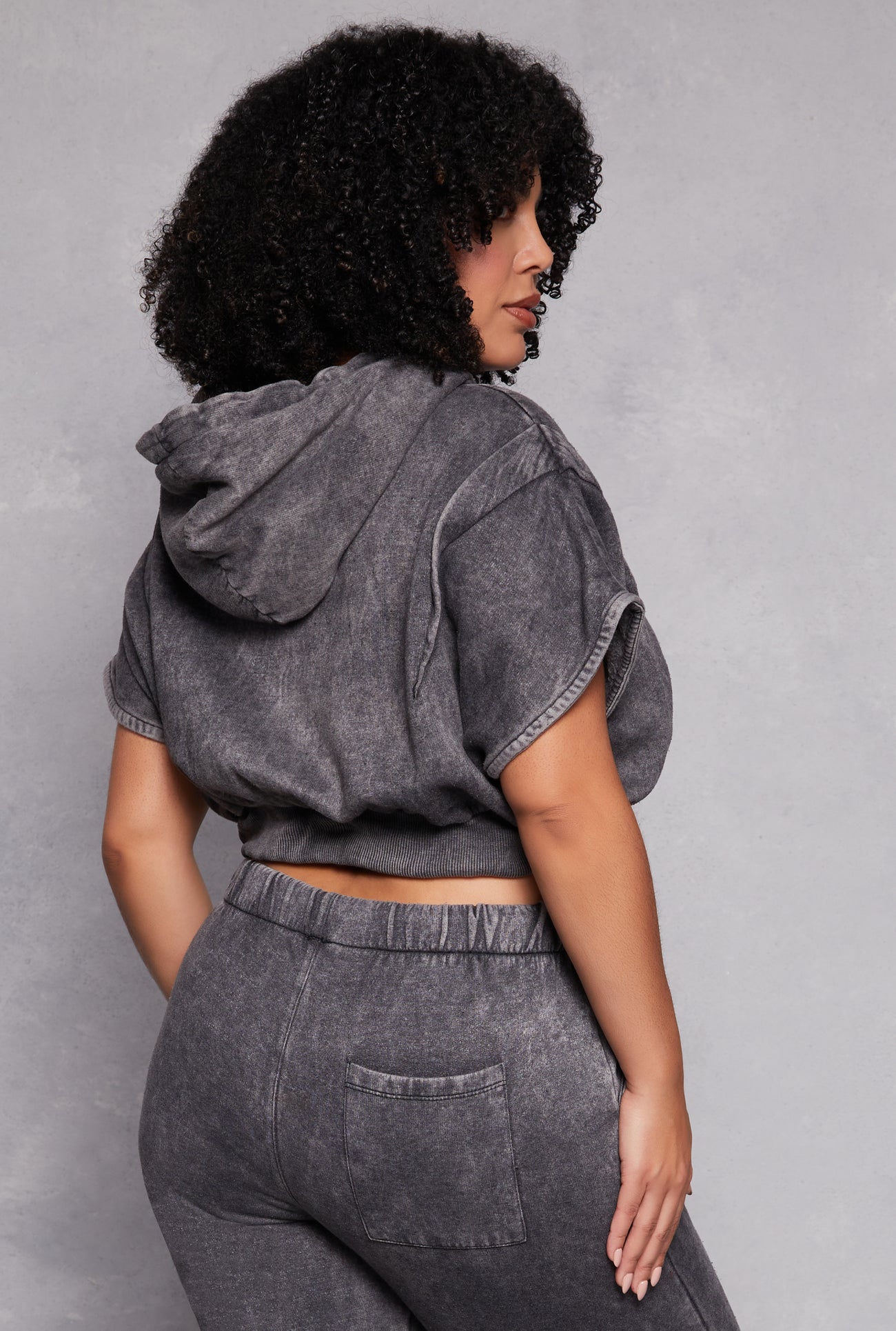 3850062125644001_003