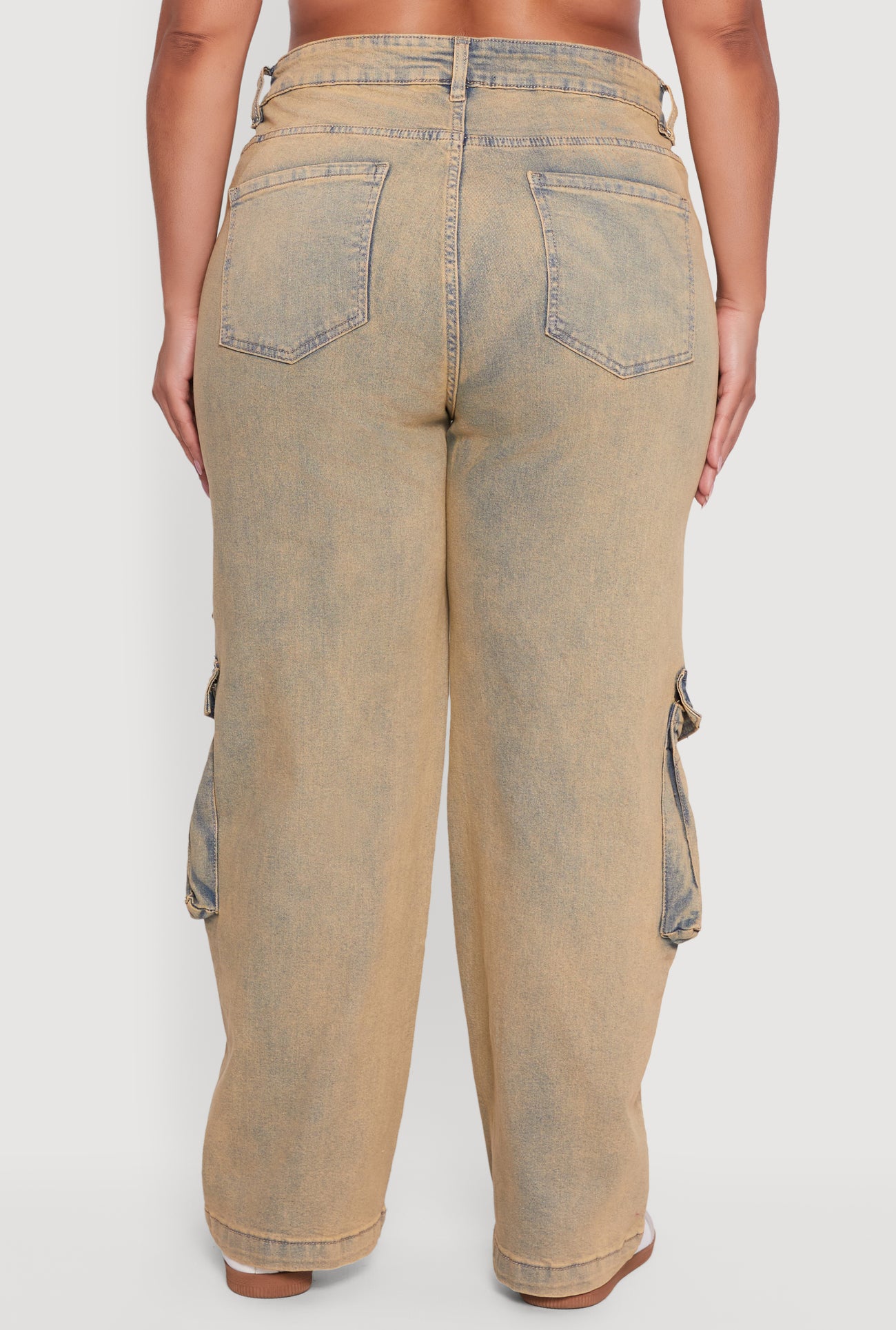 3870056571272105_006