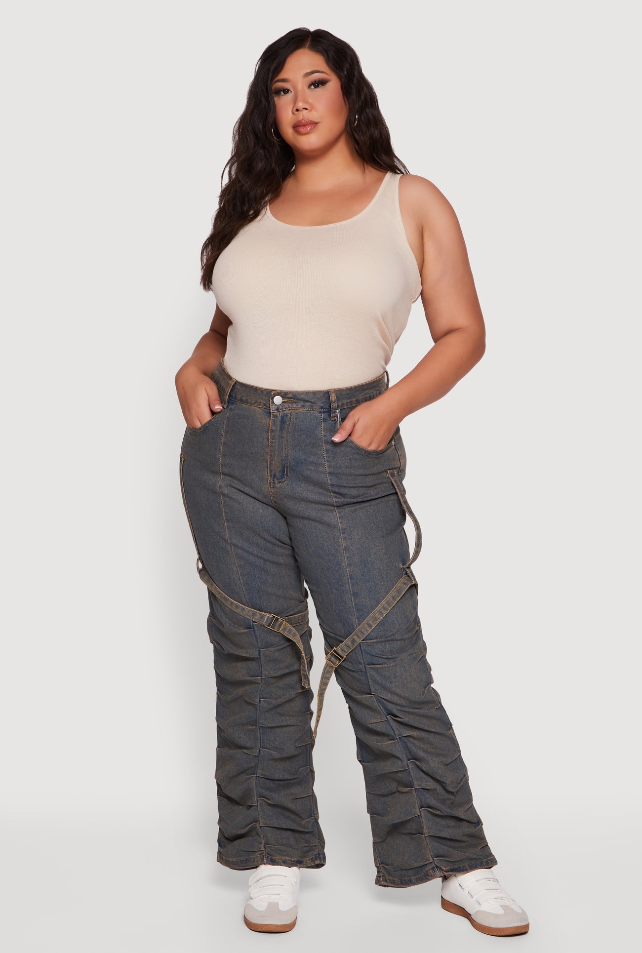 3870056572293105_001