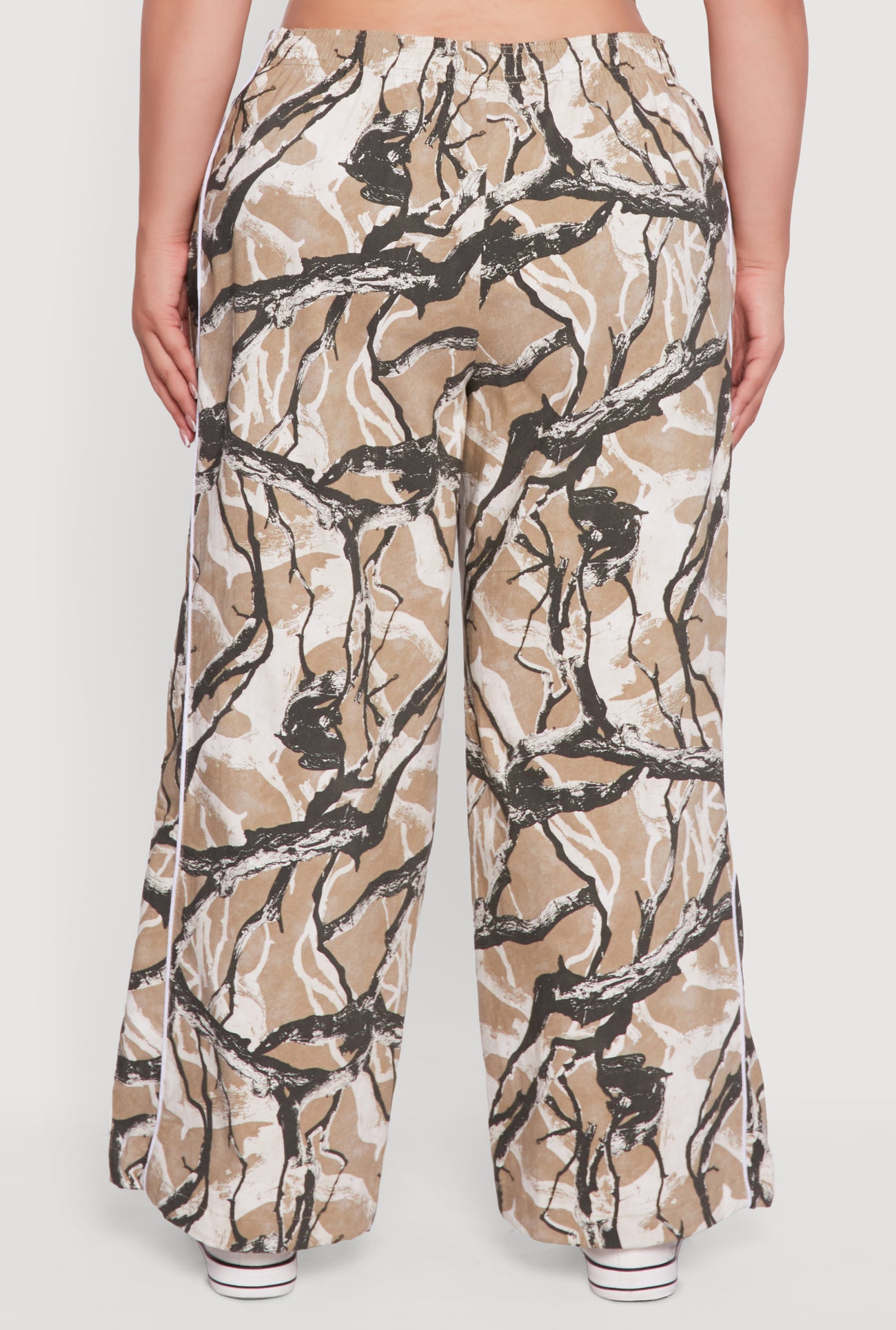 3870056578997010_006