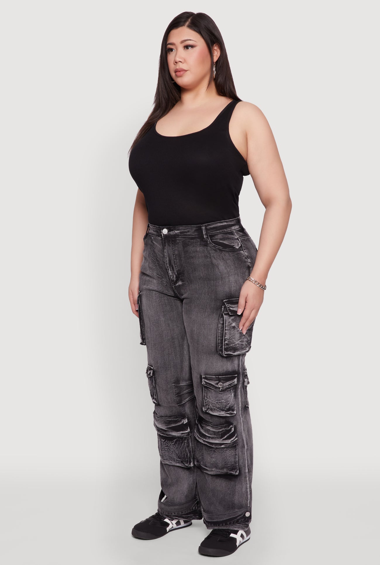 3870064722443001_003