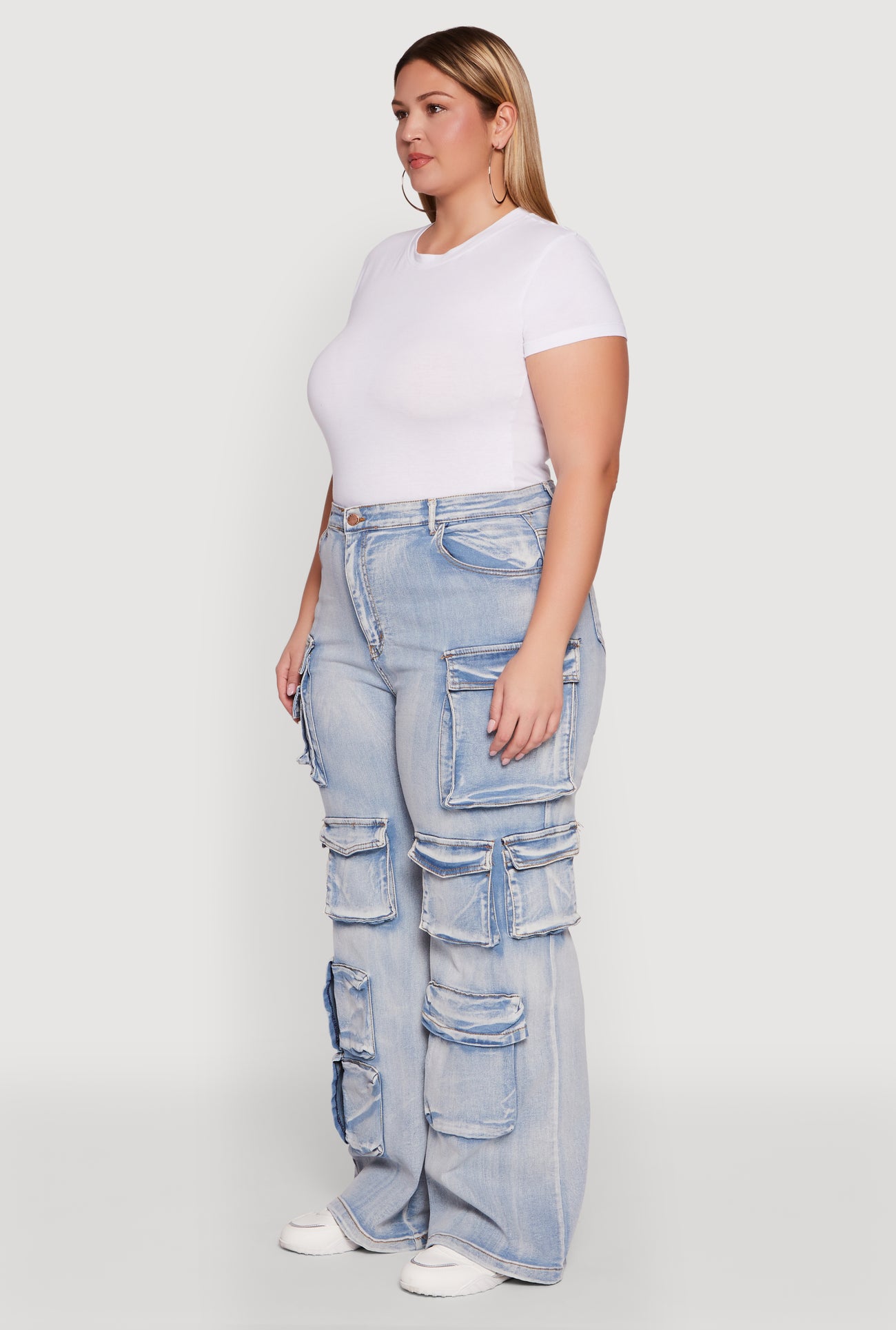 3870064723050404_003