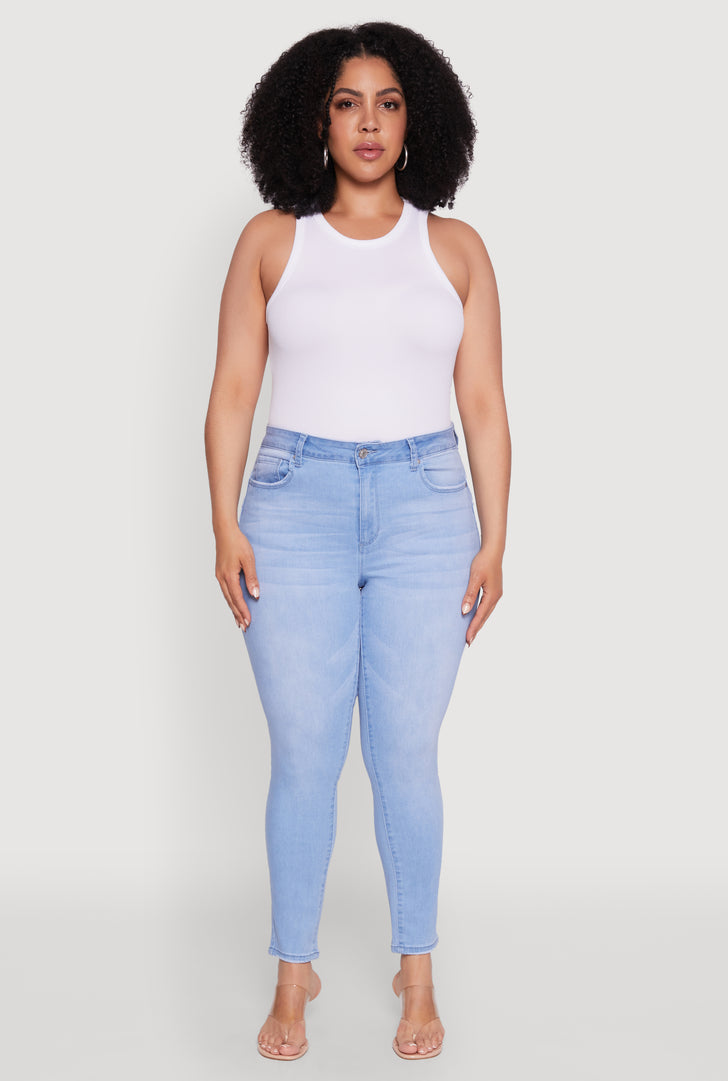 3870071610304402_002