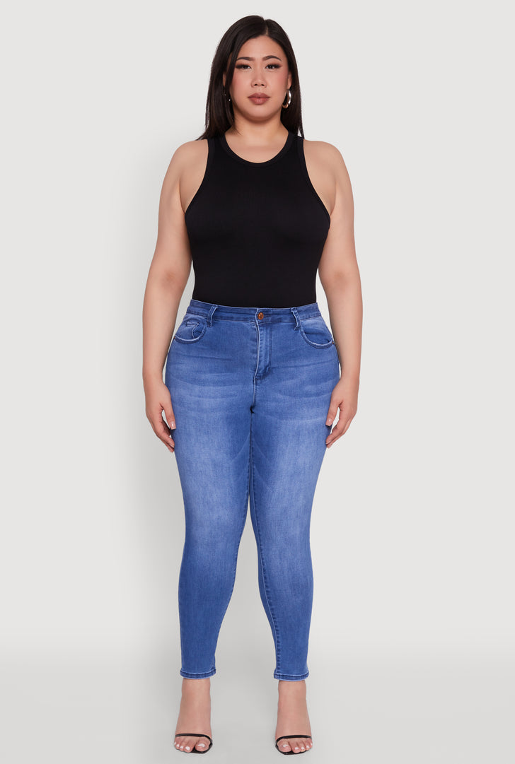 3870071610304404_002