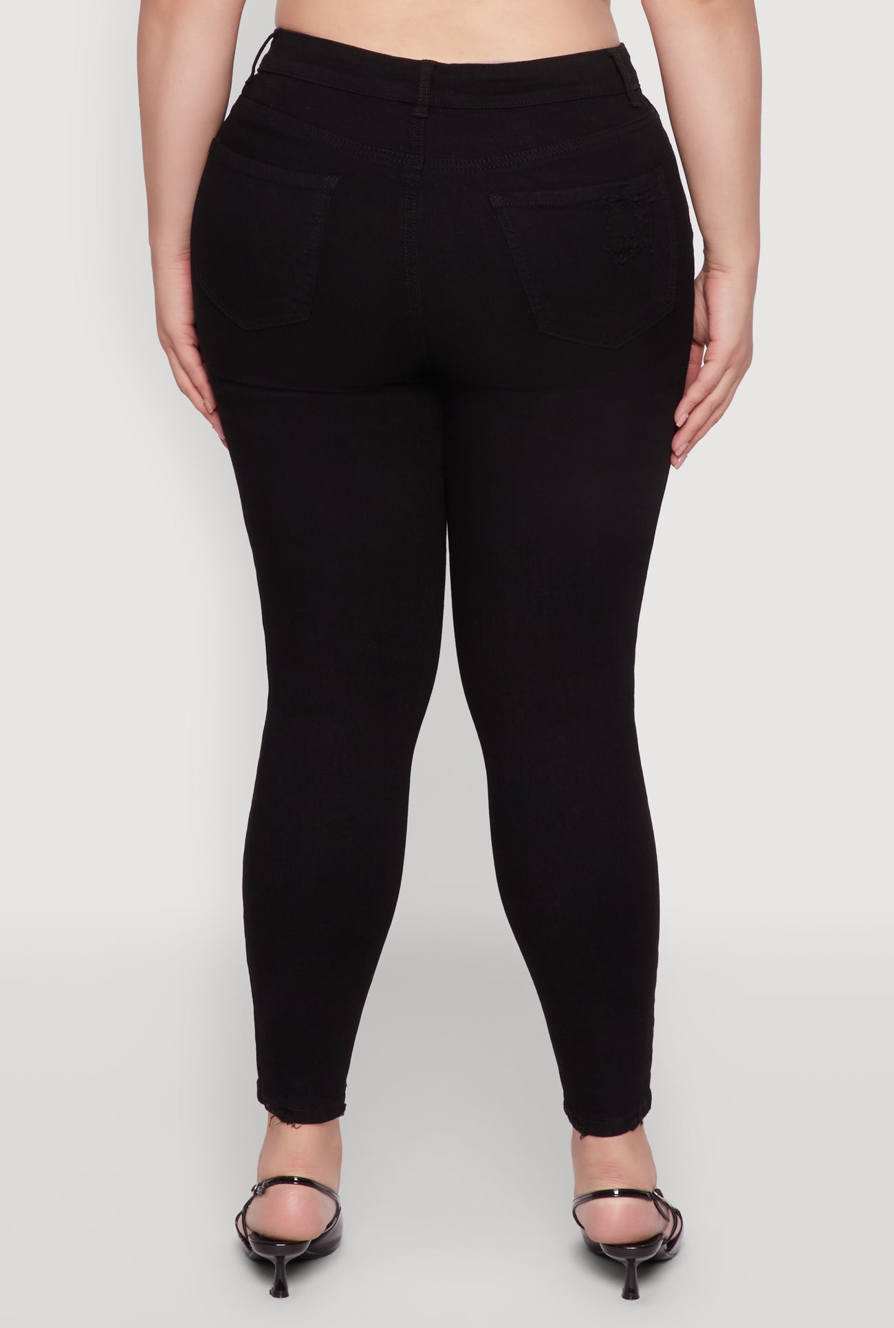 3870071610316001_006