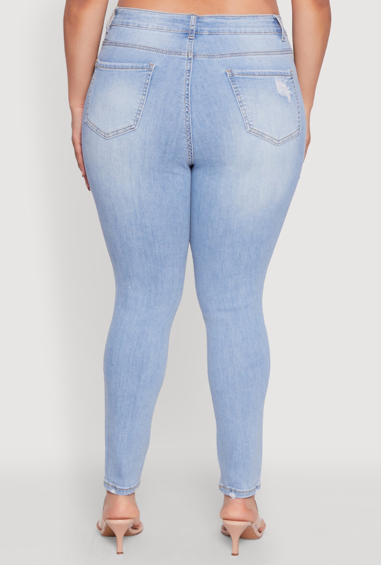 3870071610316402_006