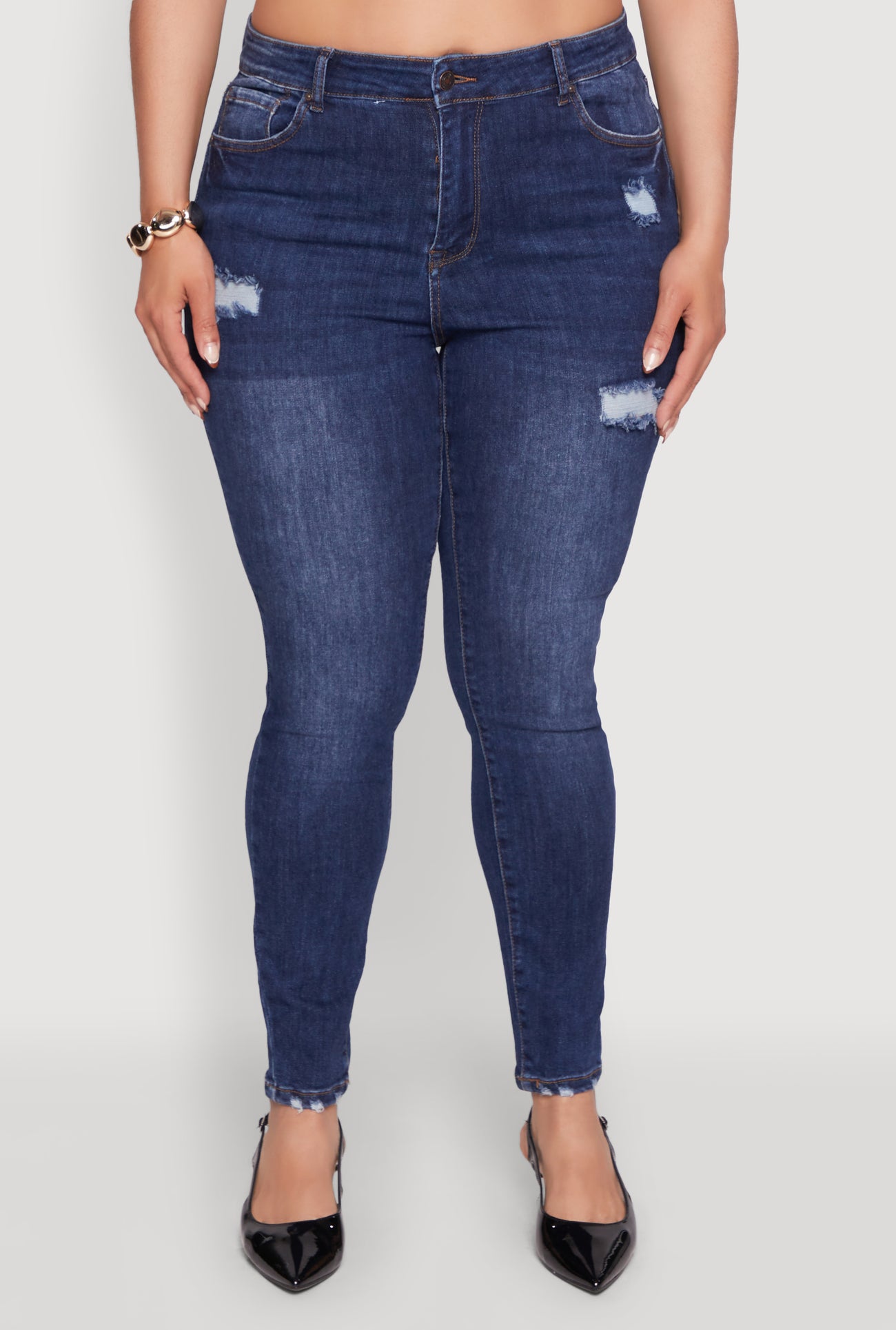 3870071610316408_005