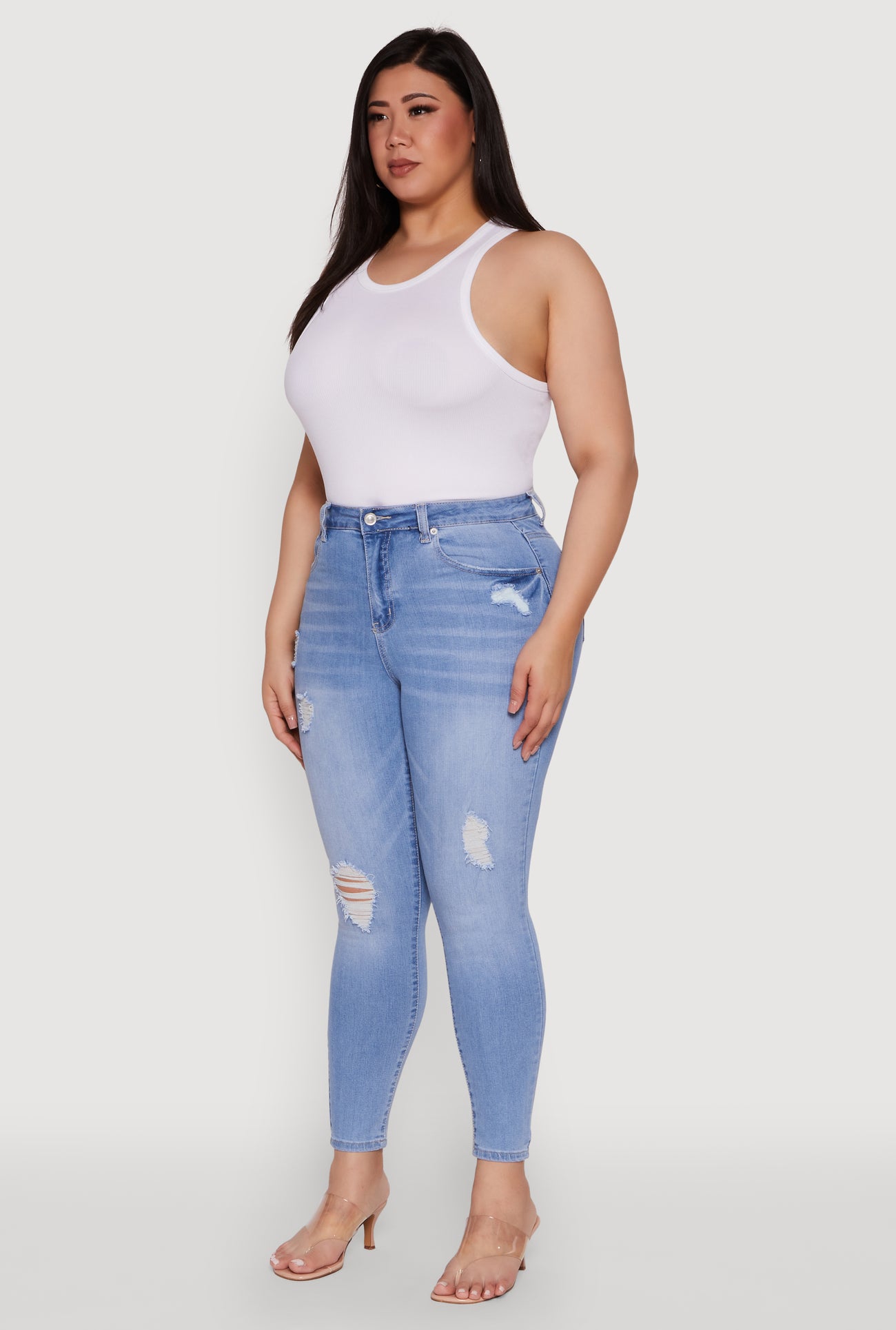 3870071610324402_003