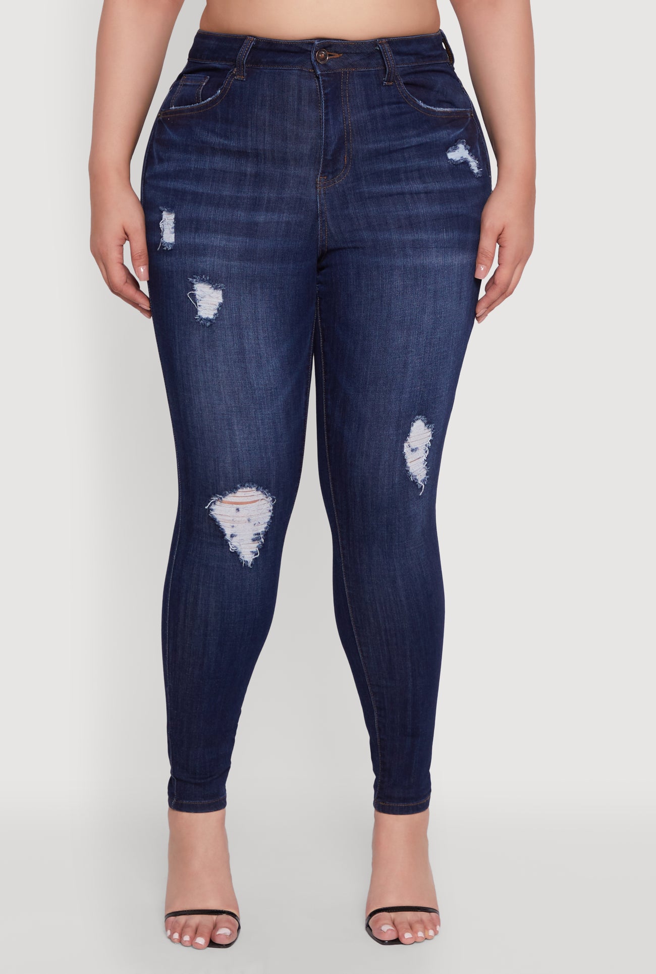 3870071610324408_005