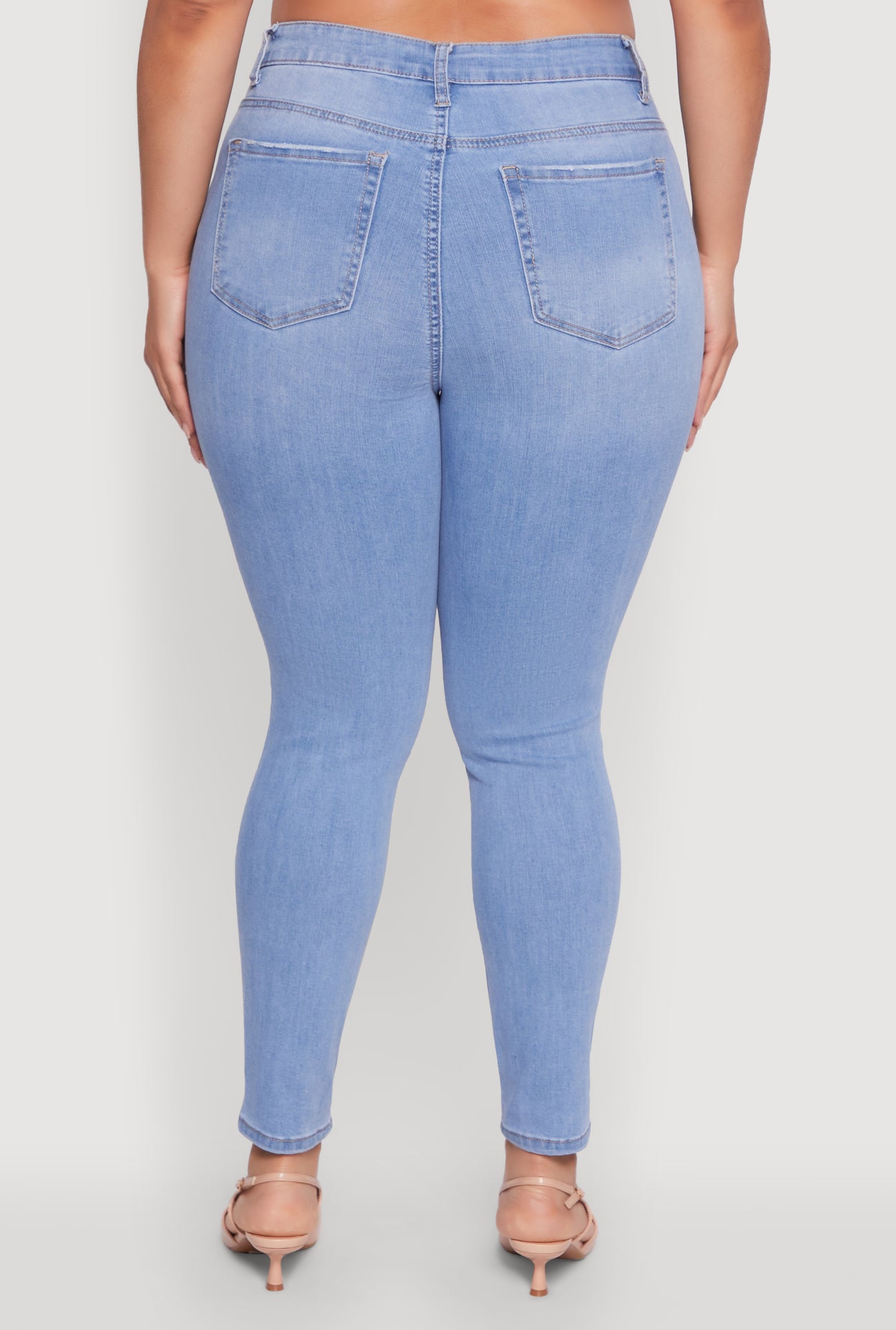 3870071610325402_006