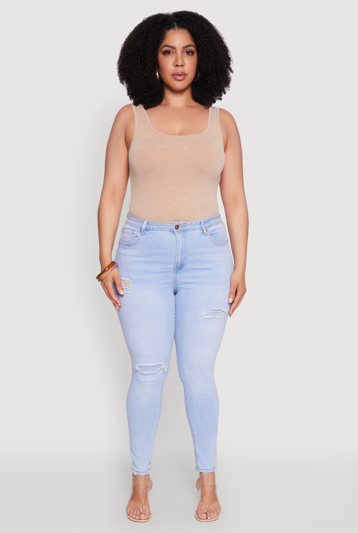 3870071610330402_002