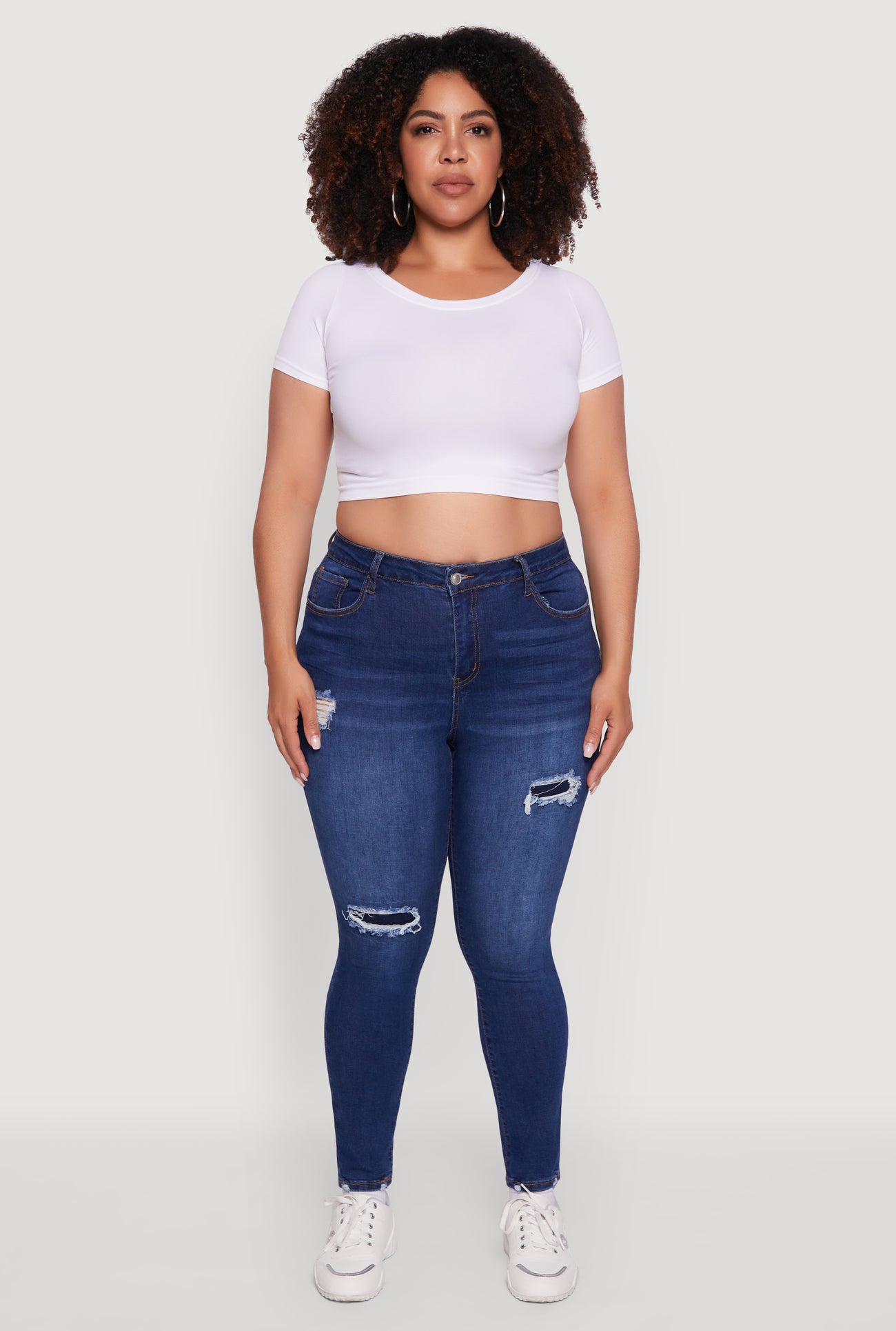 3870071610330408_002