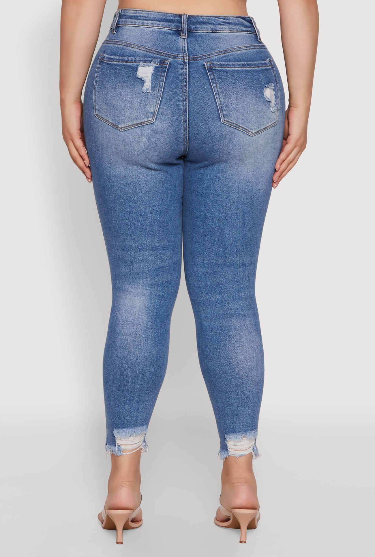 3870071611088404_006