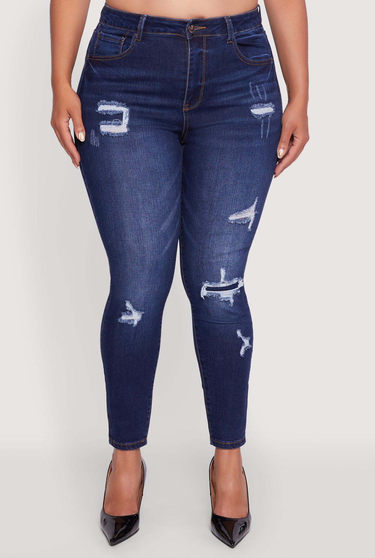 3870071611703408_005