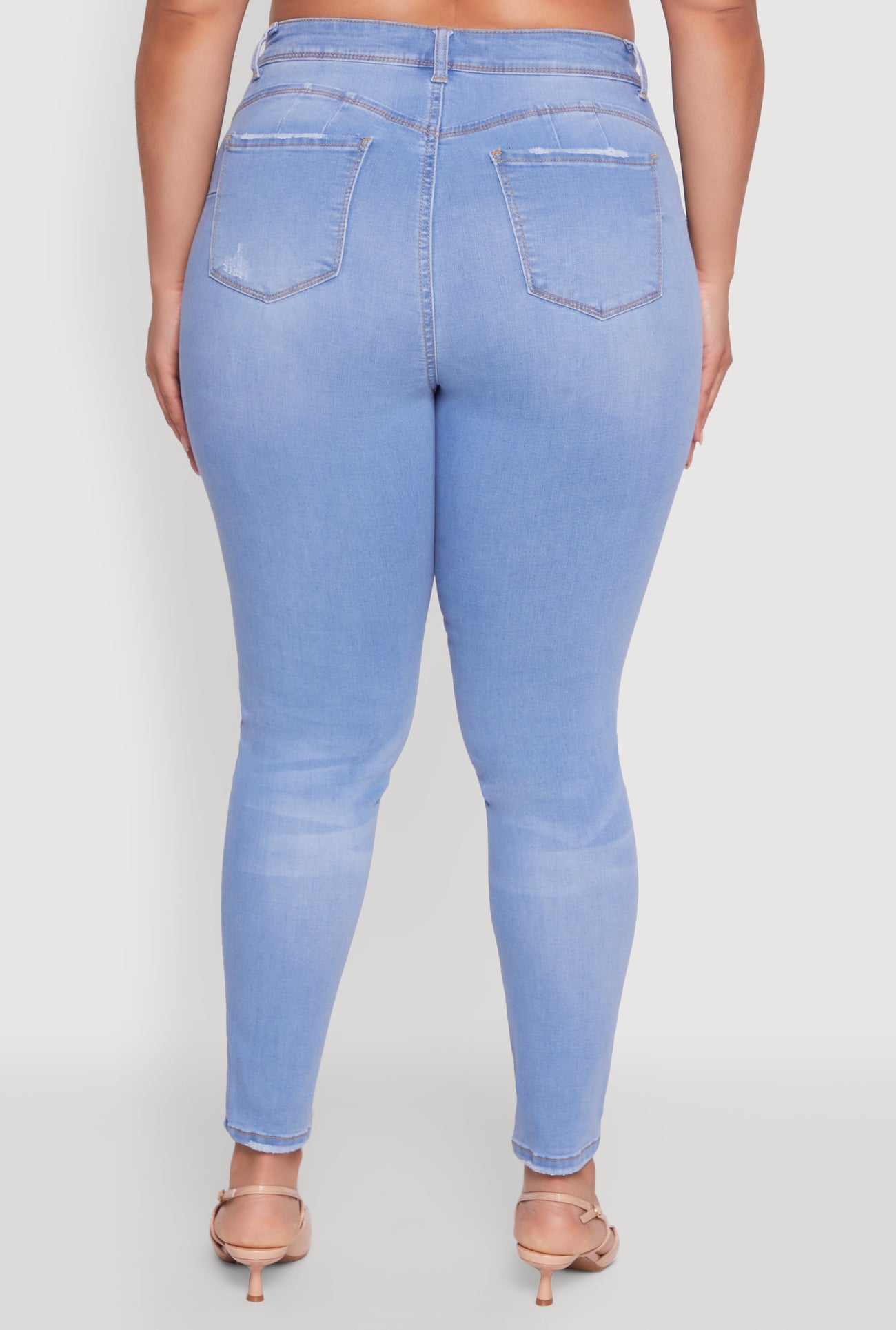 3870071612409402_006