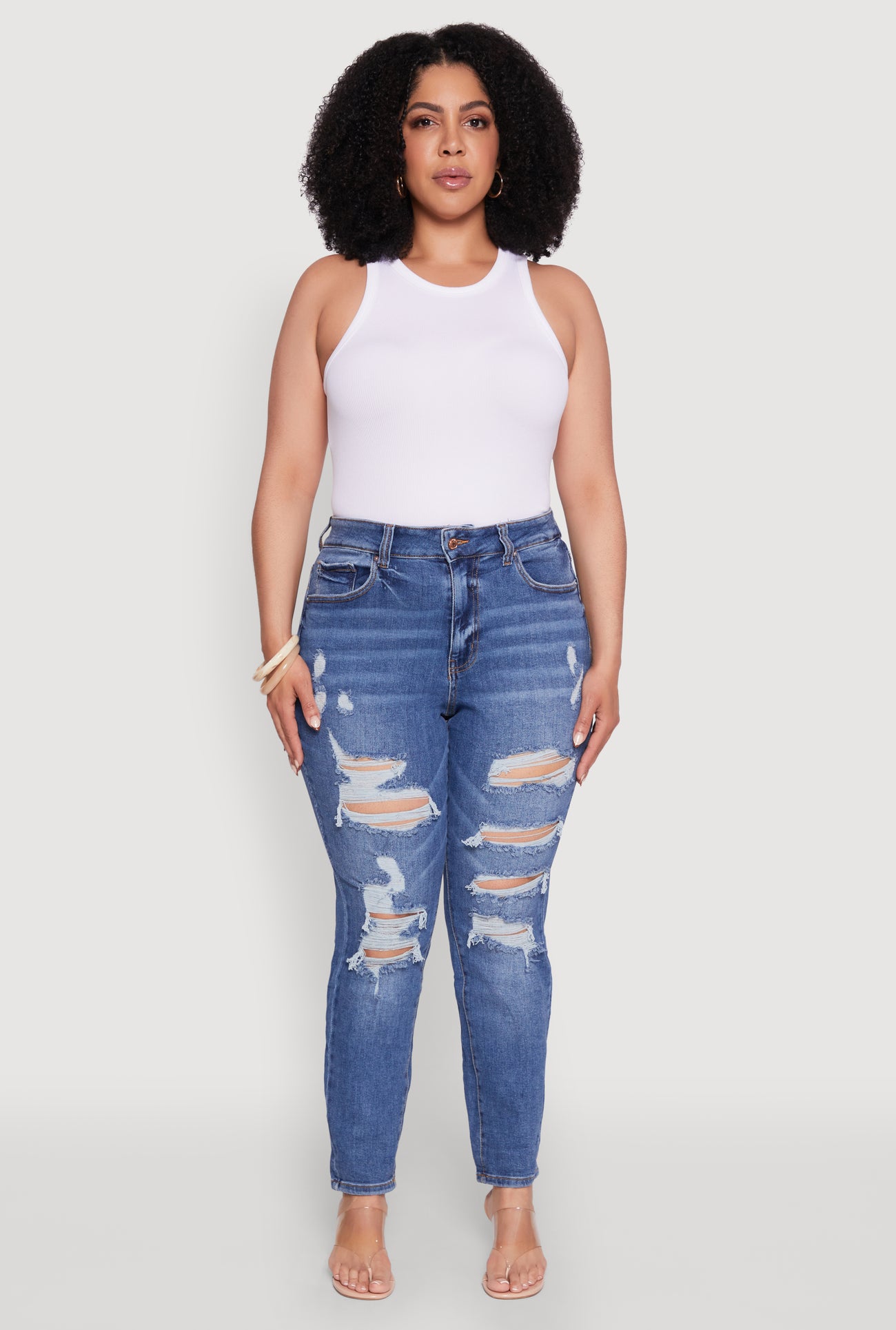 3870071612520404_002