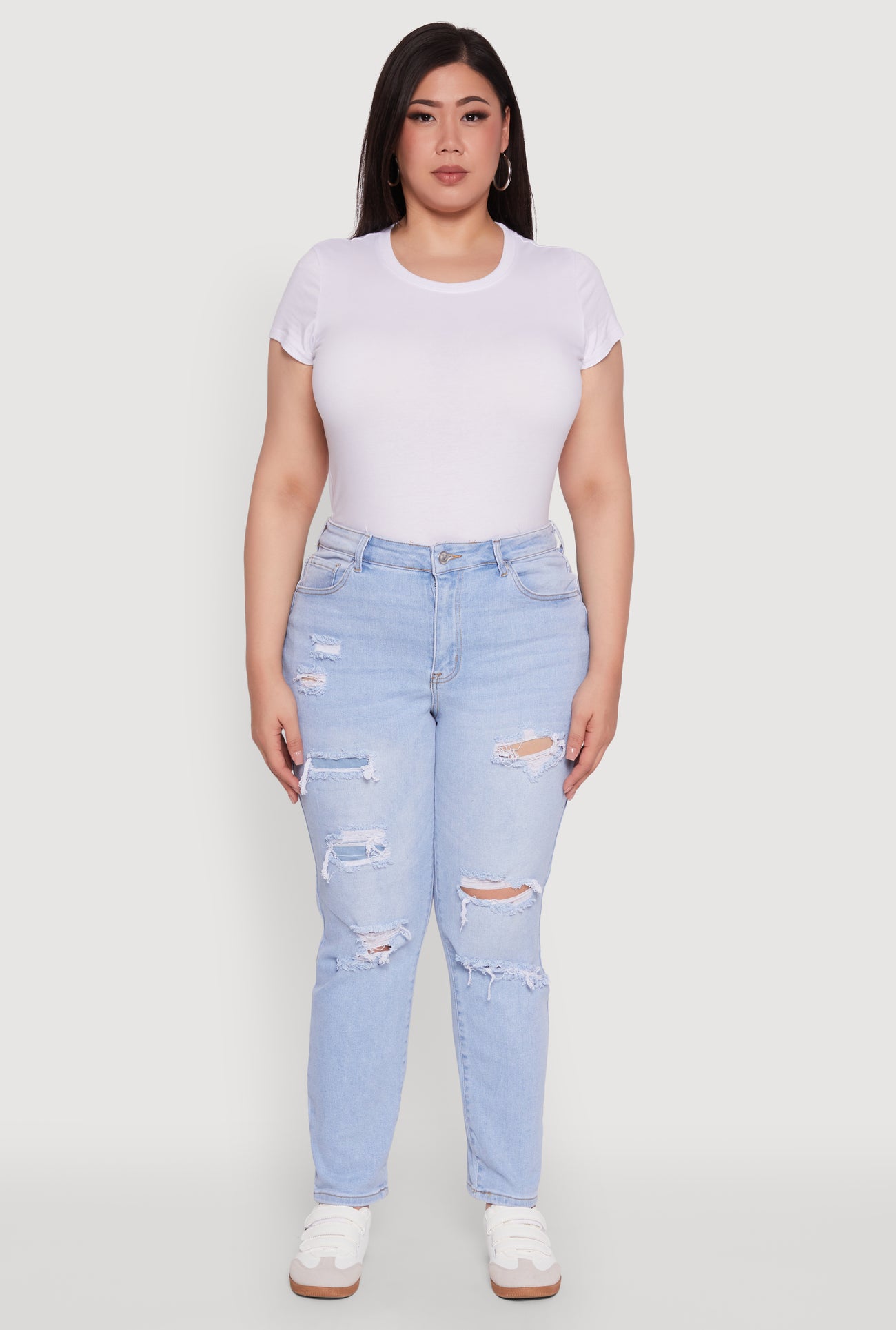 3870071612570402_002