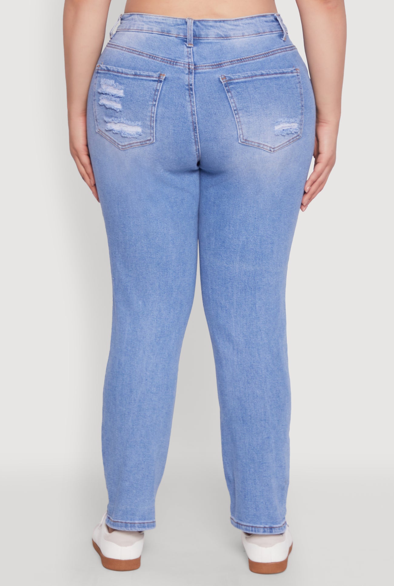 3870071612570404_006