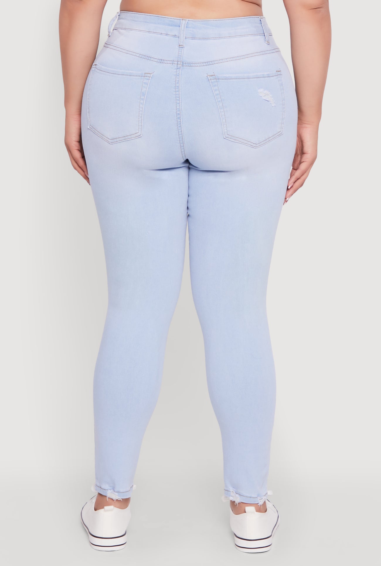 3870071613320402_006