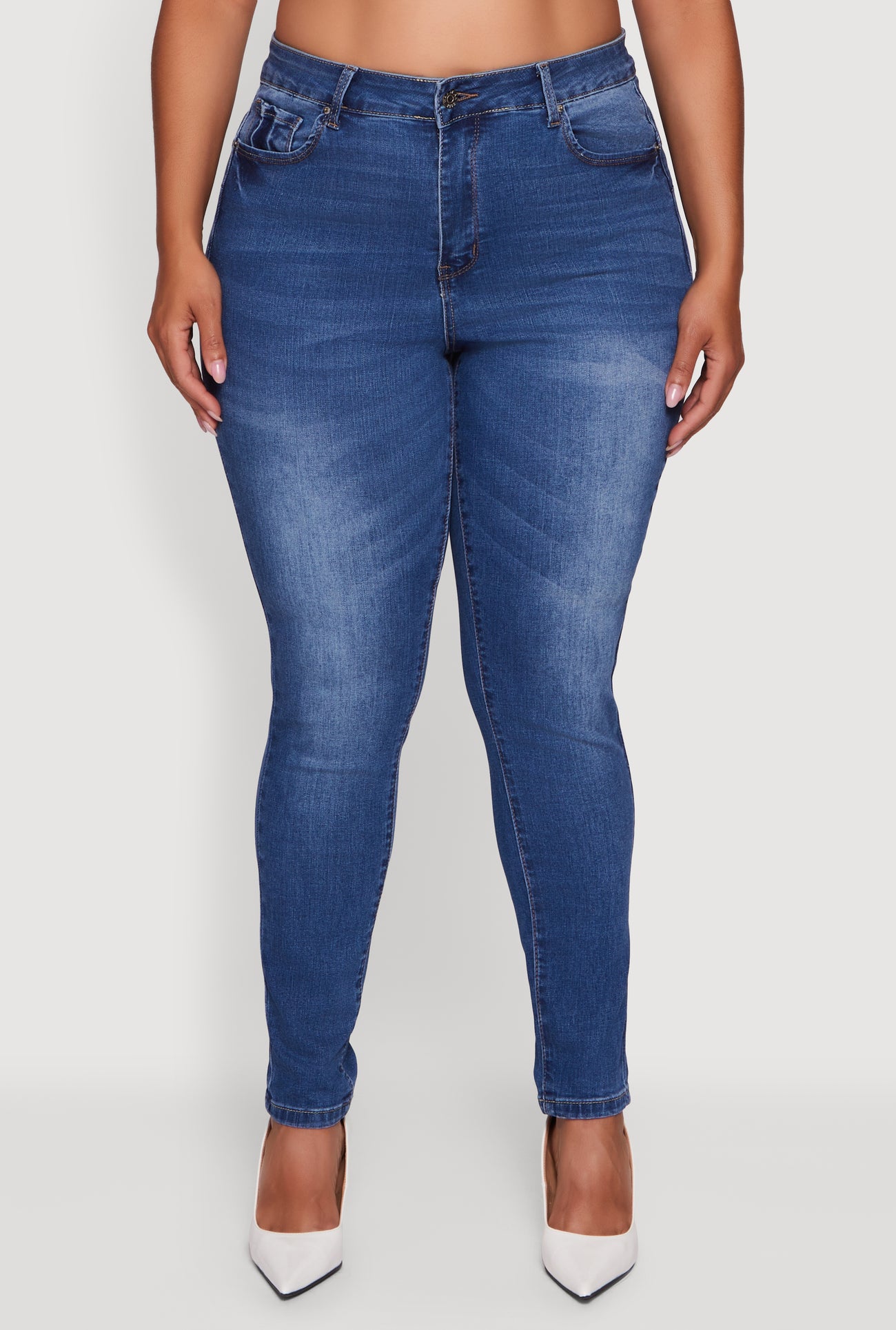 3870071615100404_005