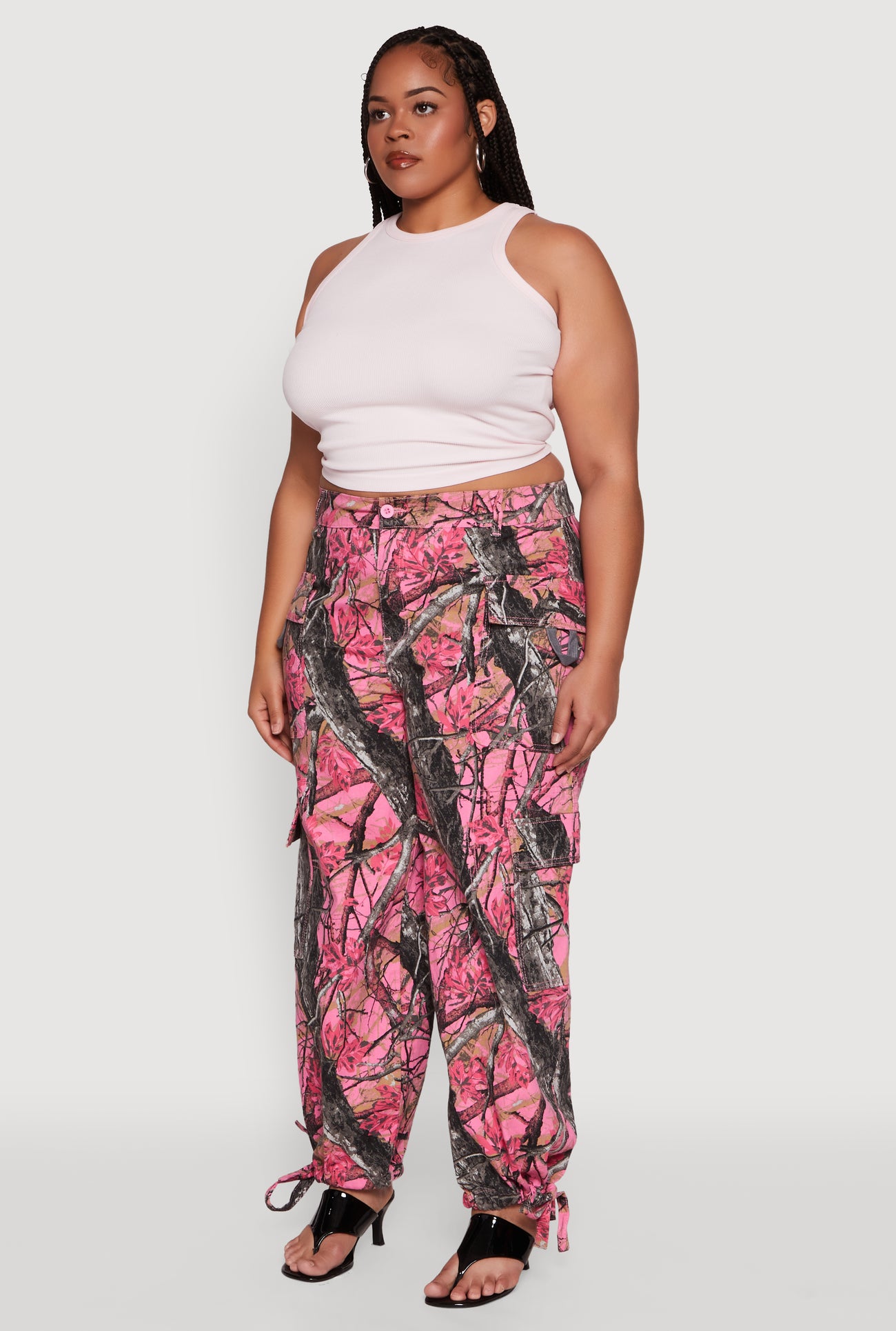 3870077132319066_003