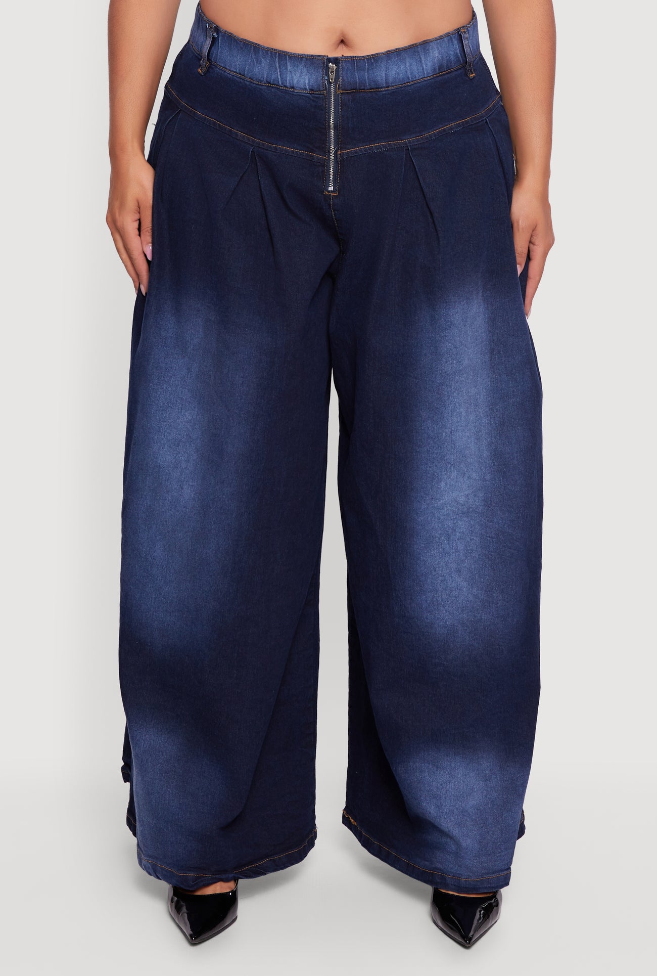 3877056575950404_003