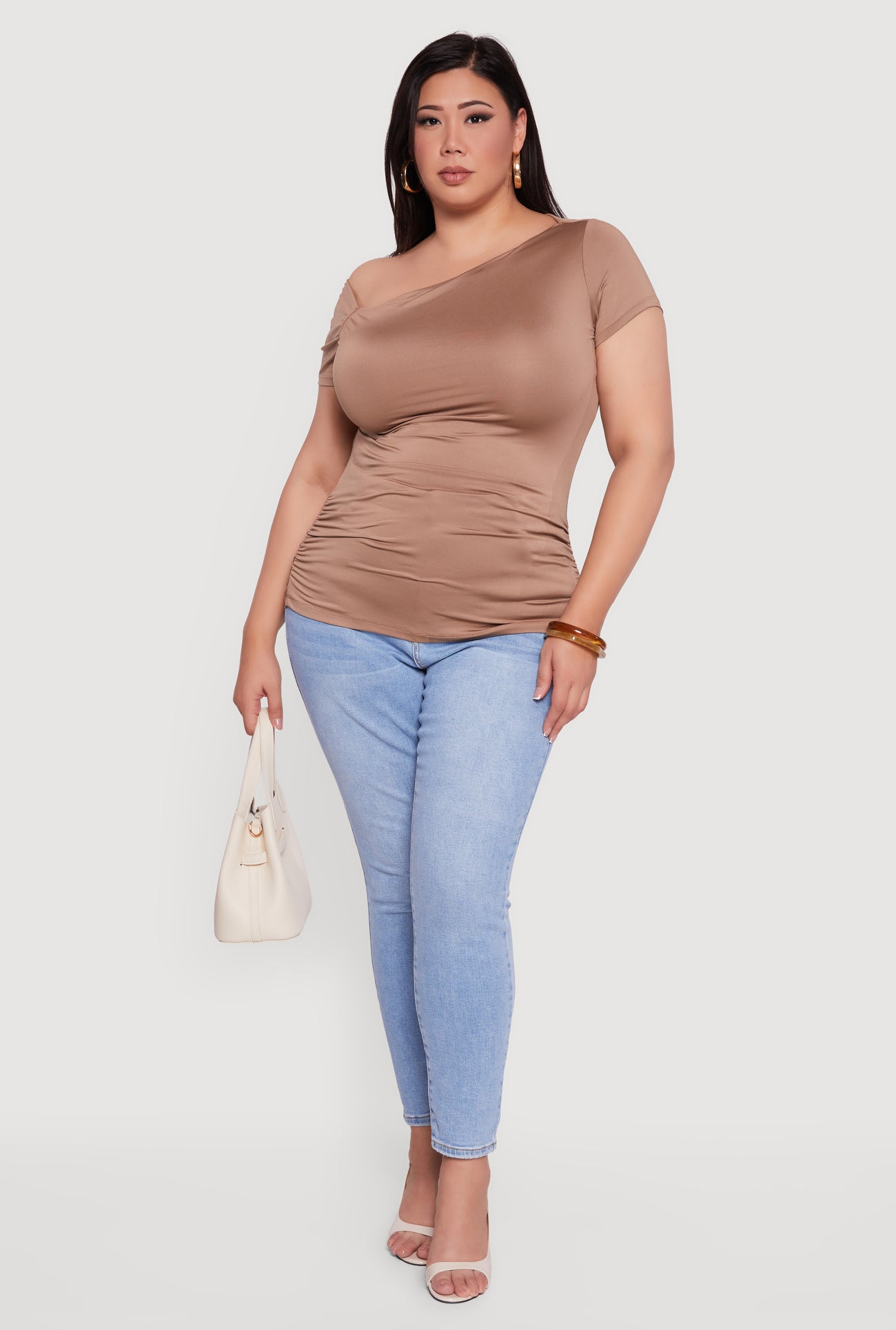 3912001443687325_001