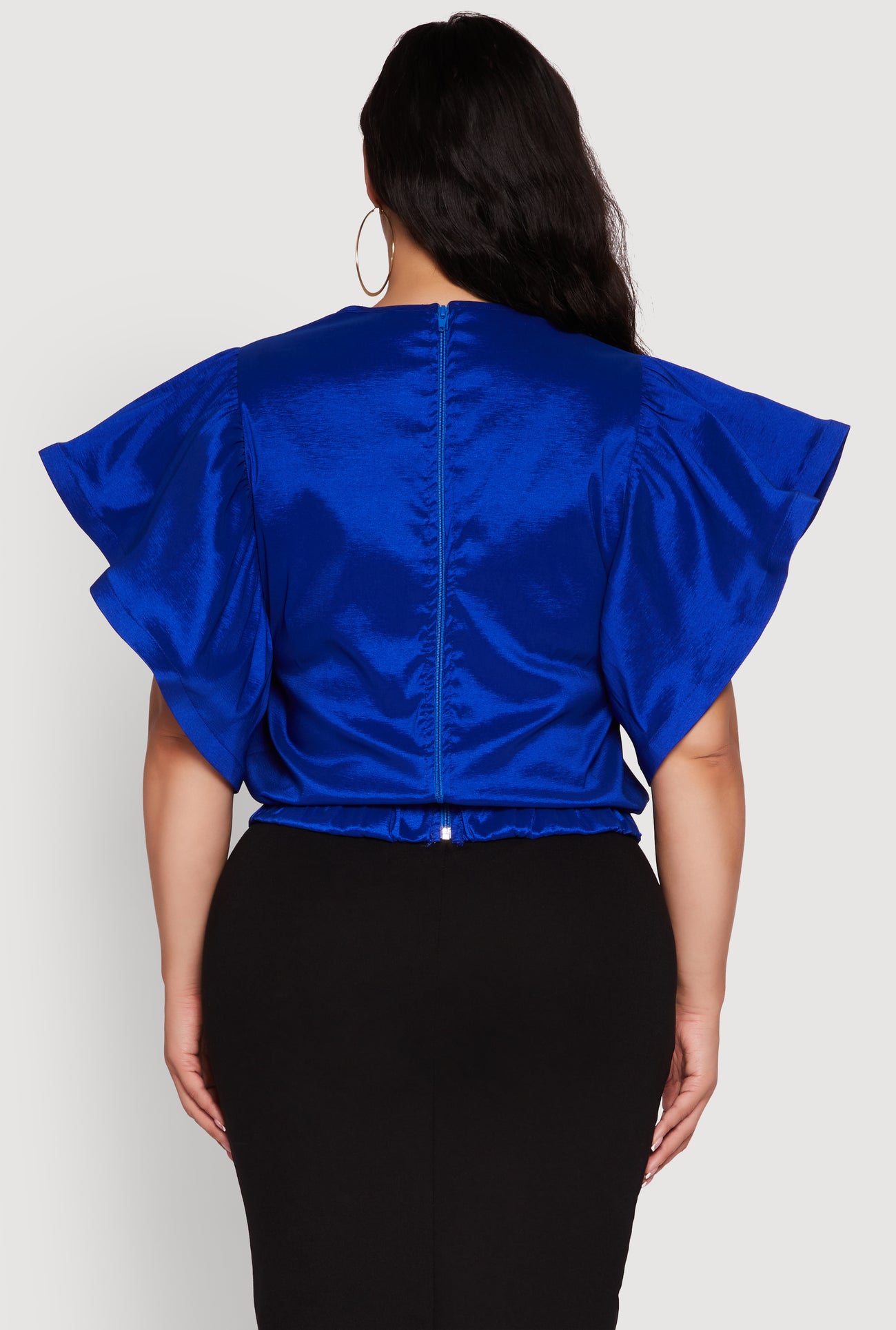 3912062128810043_006