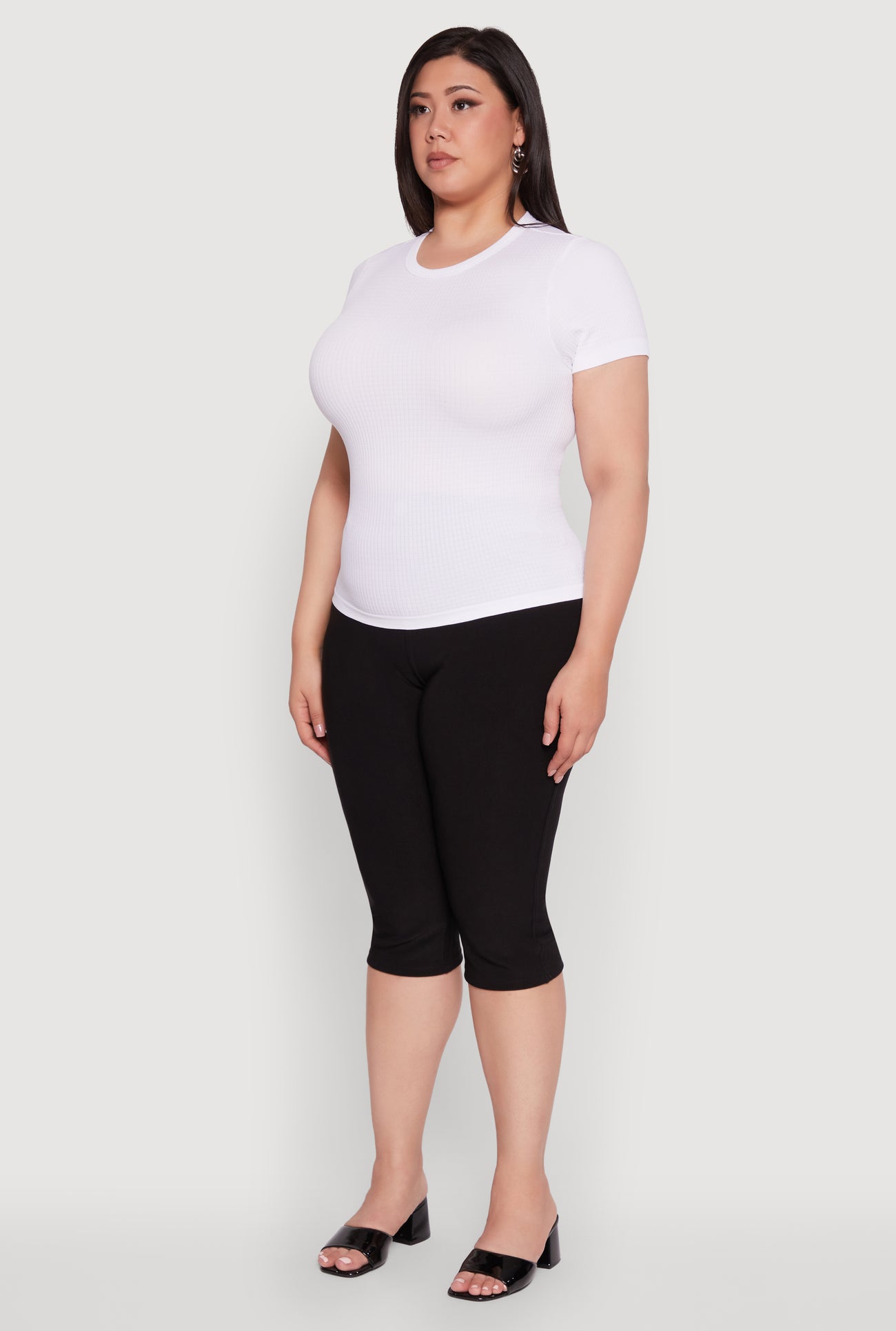 3915001443353010_005