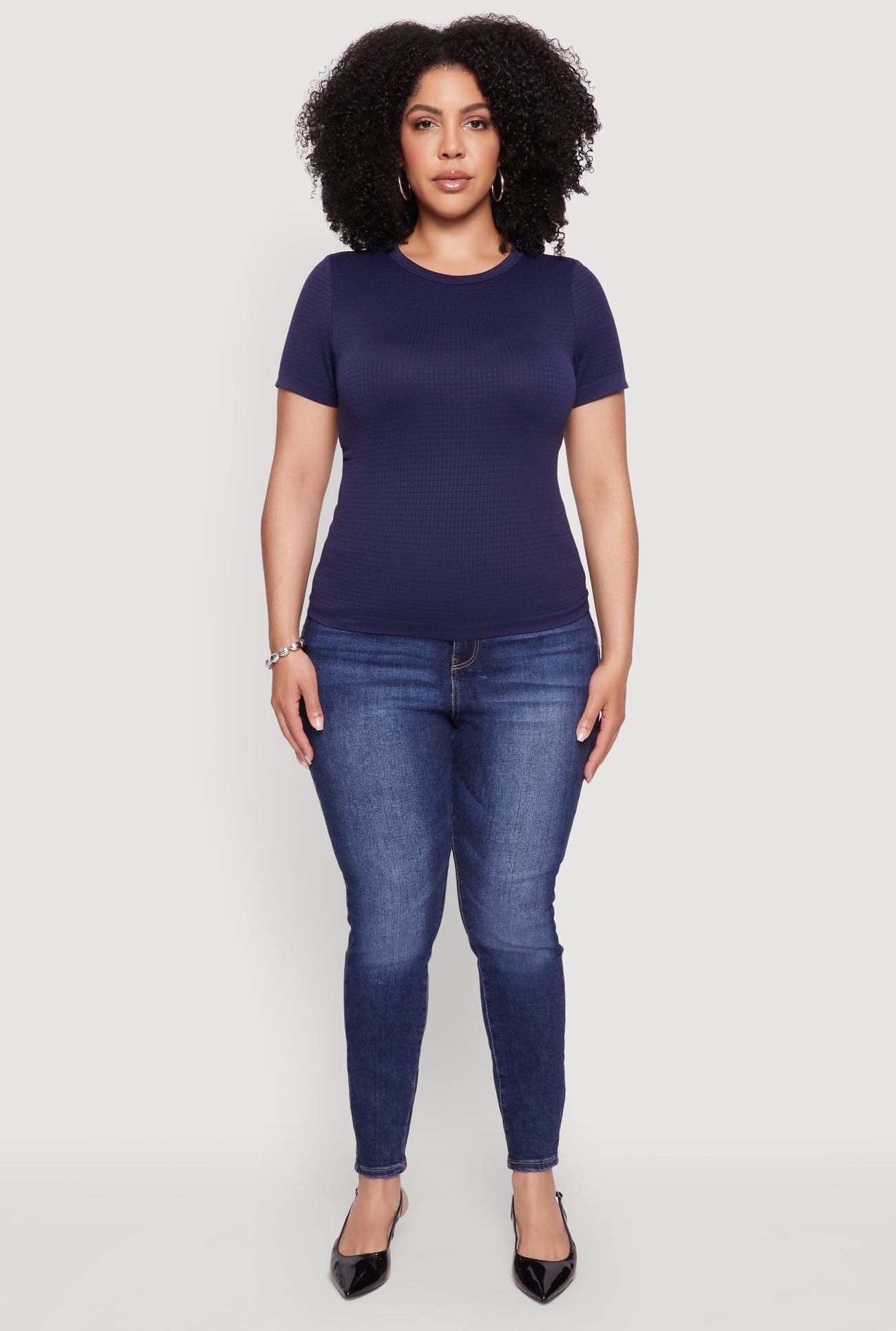 3915001443353041_001