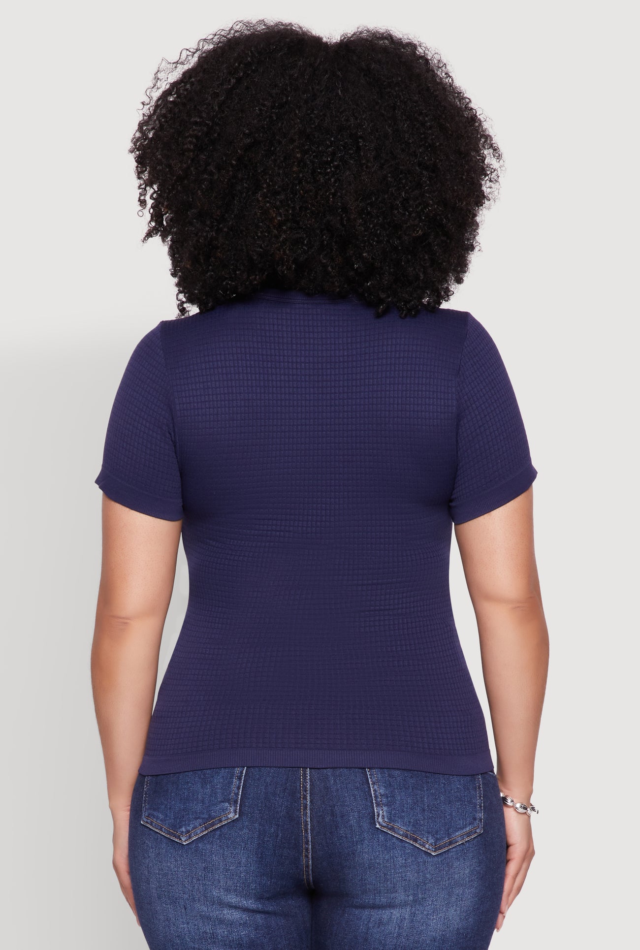 3915001443353041_006