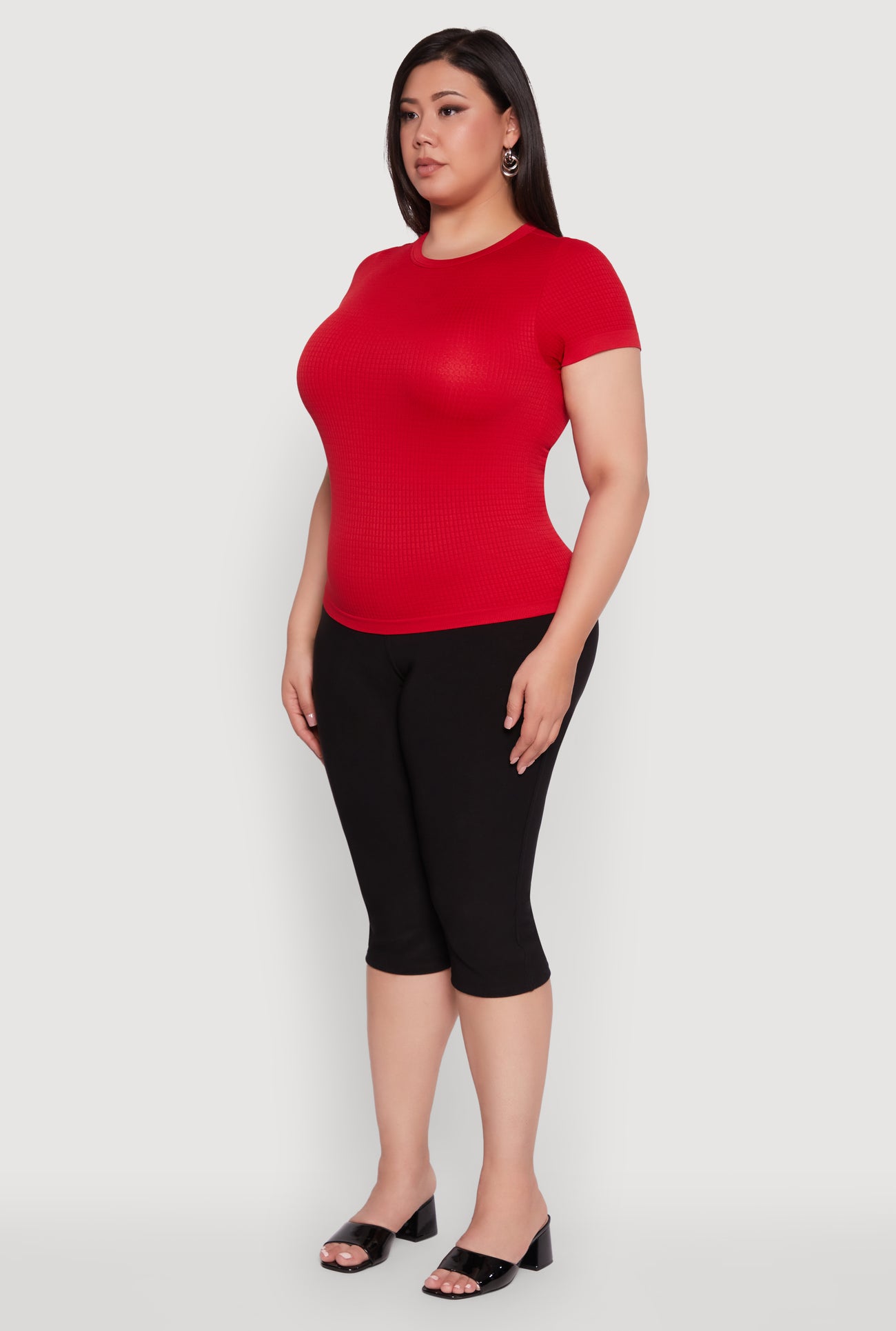 3915001443353060_005