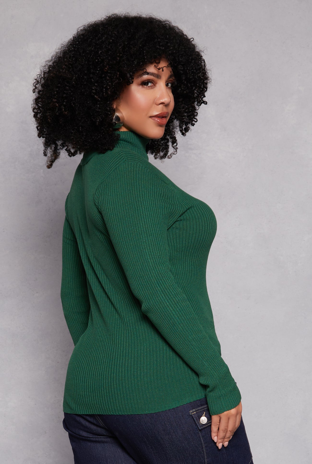 3920038344418030_003