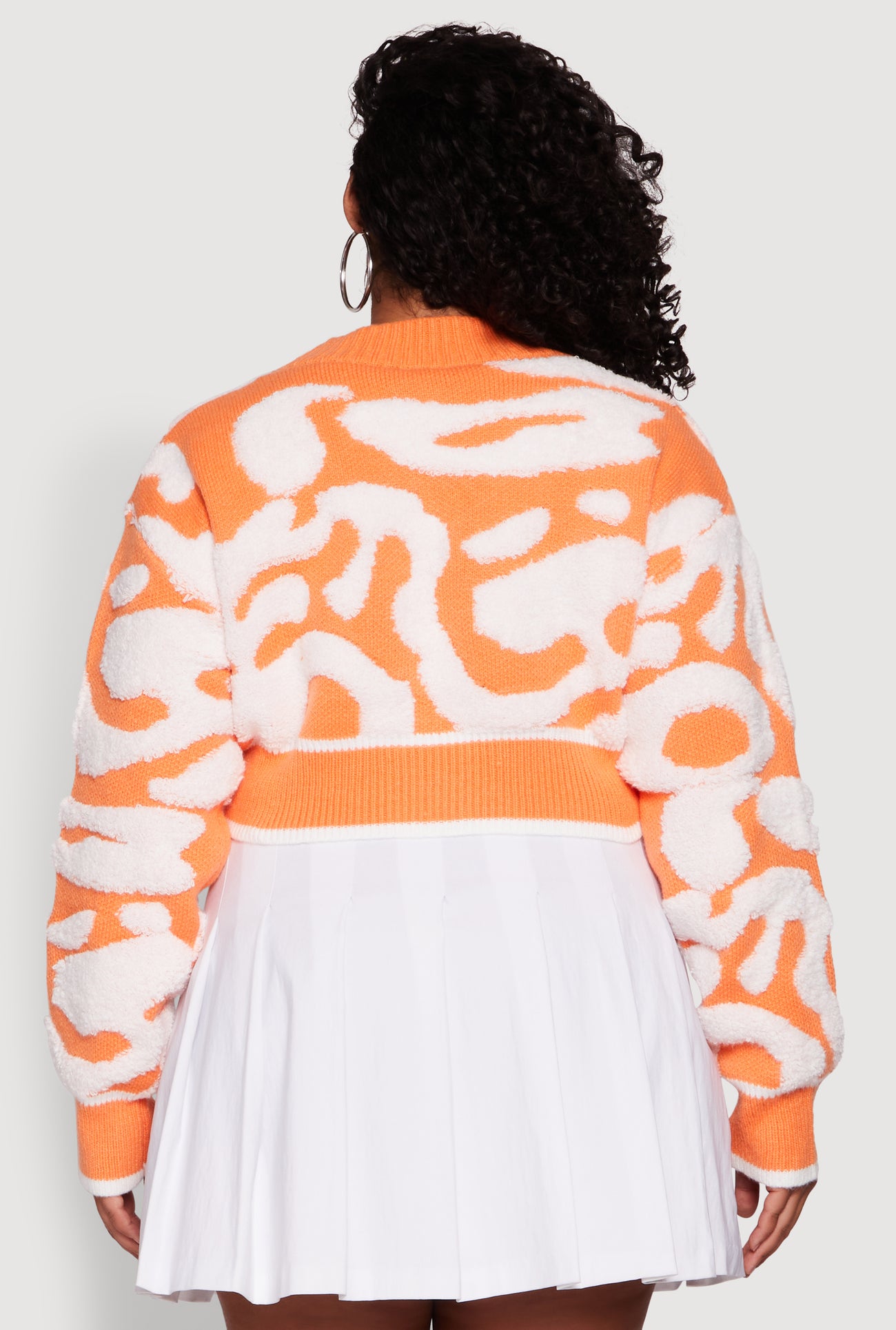 3926064721000080_006