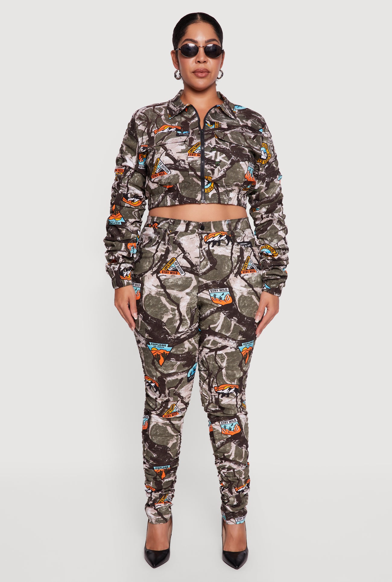 3927056575672030_003