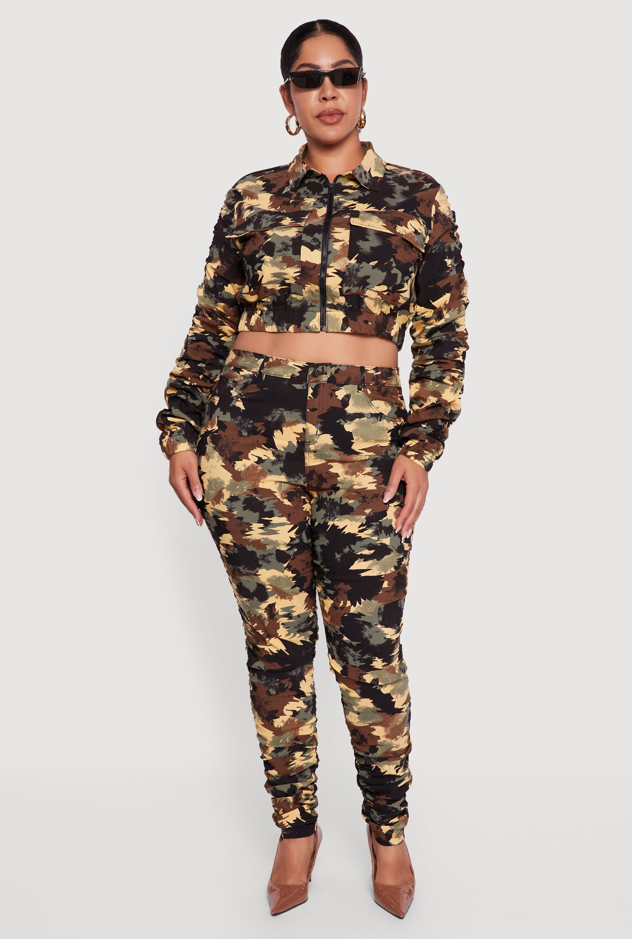 3927056575672032_002